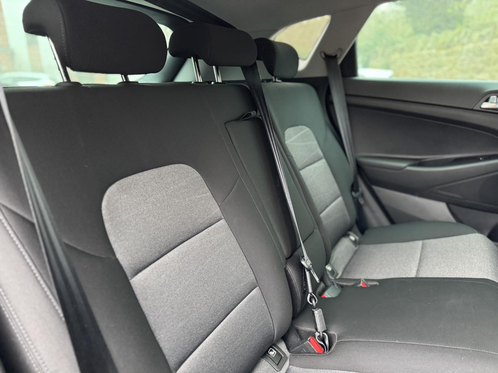 Hyundai TUCSON 1.6 T-GDi SE Nav SUV 5dr Petrol DCT Euro 6 (s/s) (177 ps)