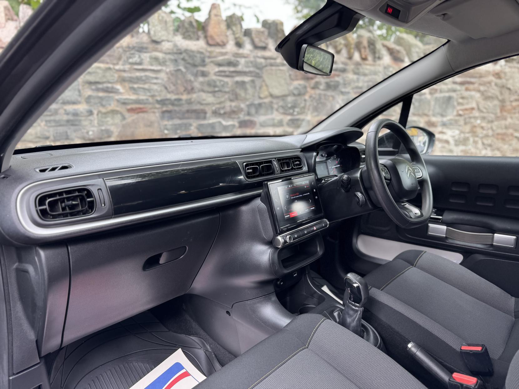 Citroen C3 1.2 PureTech Flair Hatchback 5dr Petrol Manual Euro 6 (82 ps)