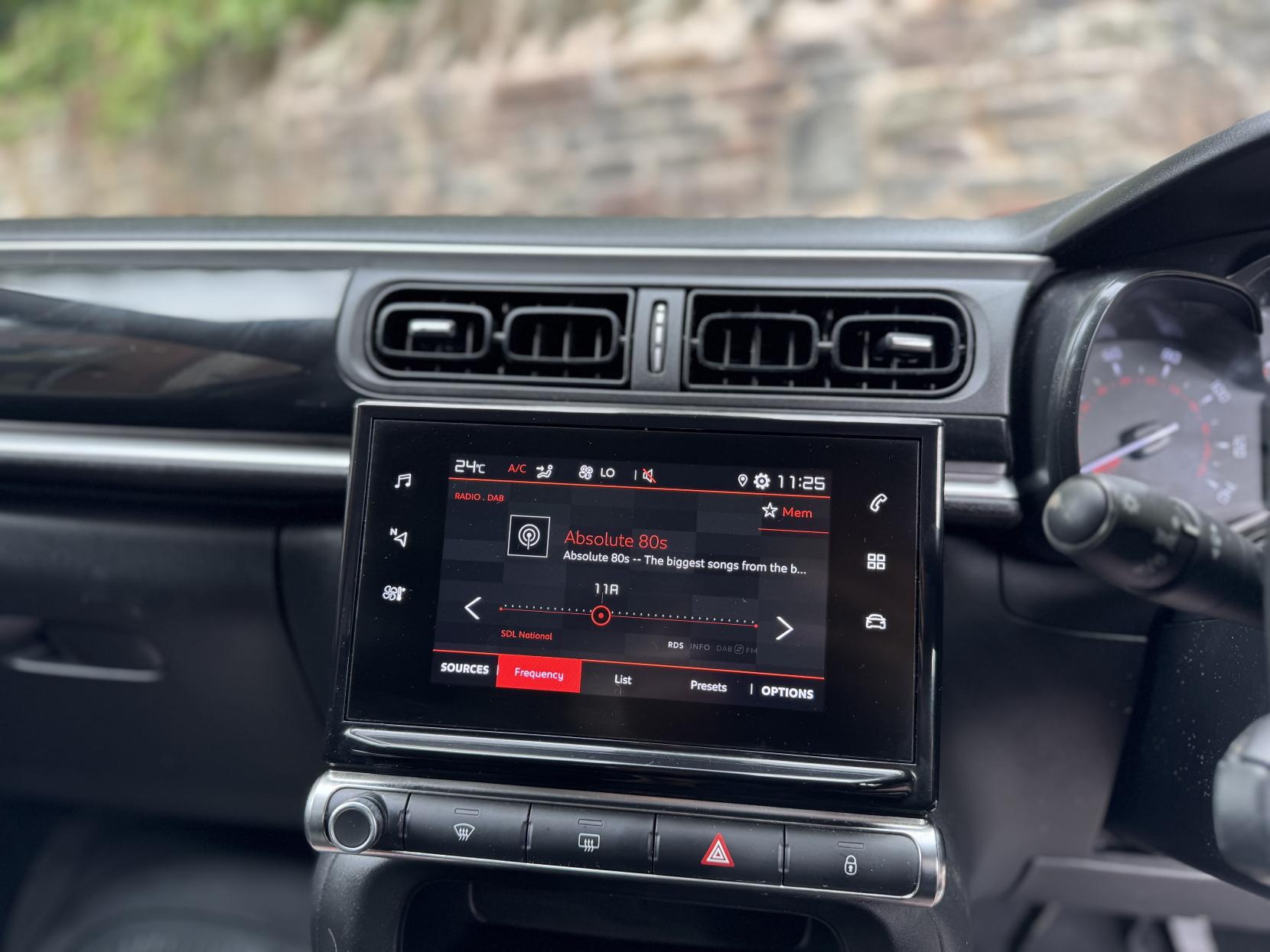 Citroen C3 1.2 PureTech Flair Hatchback 5dr Petrol Manual Euro 6 (82 ps)