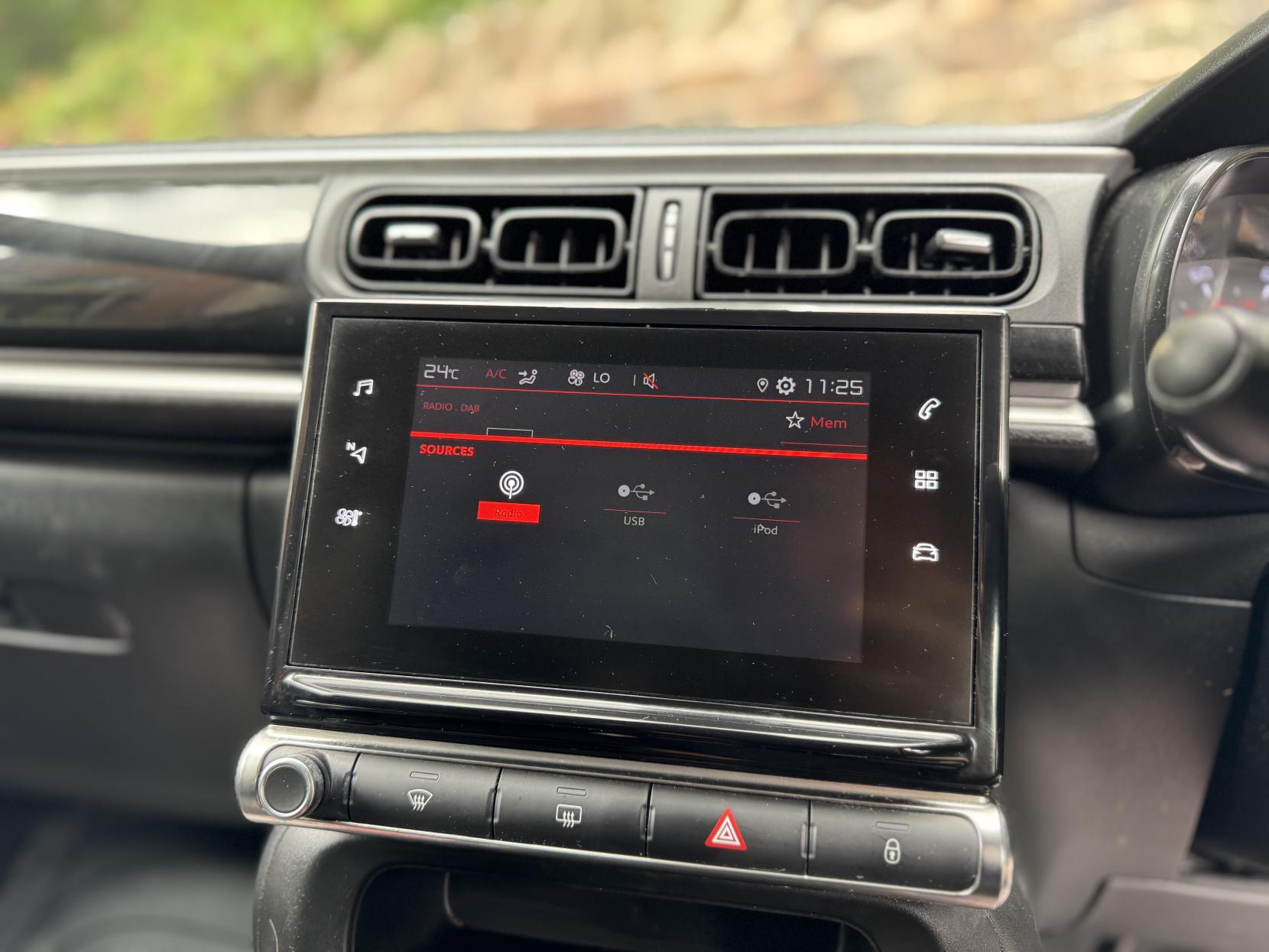 Citroen C3 1.2 PureTech Flair Hatchback 5dr Petrol Manual Euro 6 (82 ps)