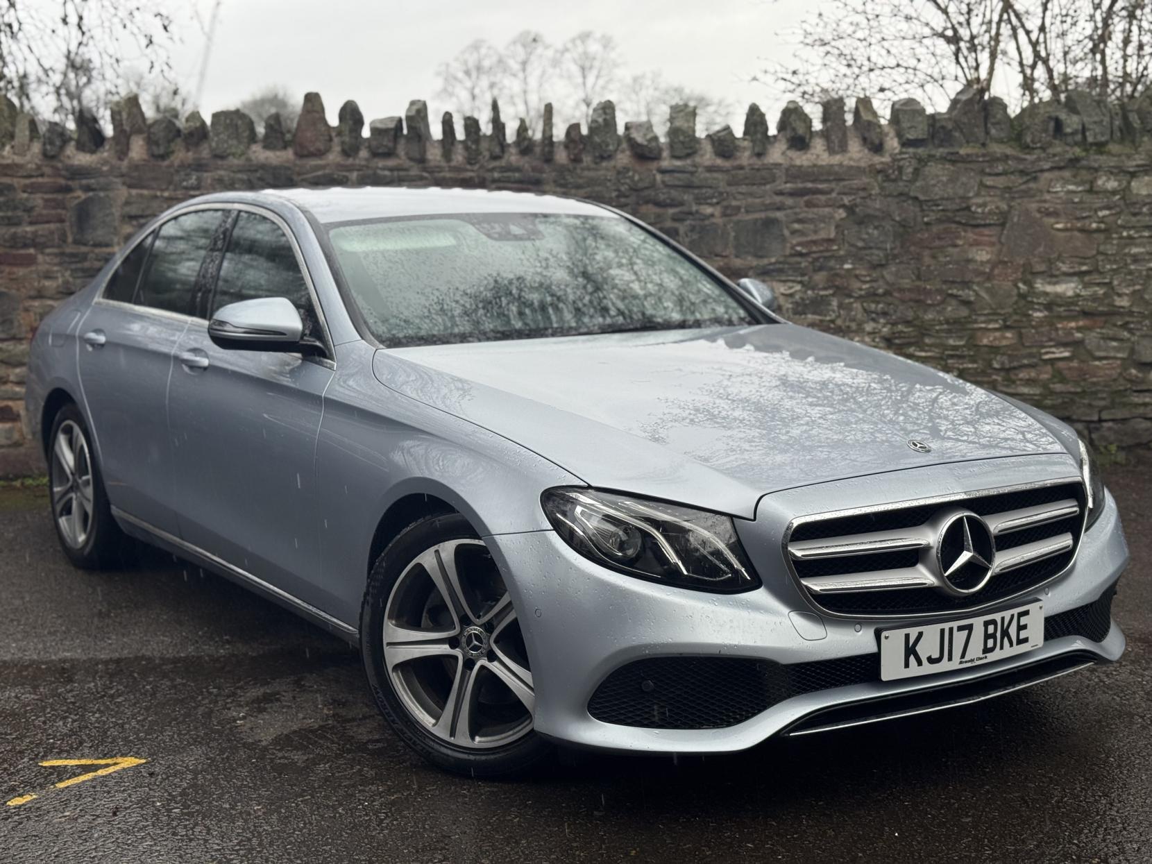 Mercedes-Benz E Class 2.0 E220d SE Saloon 4dr Diesel G-Tronic+ Euro 6 (s/s) (194 ps)