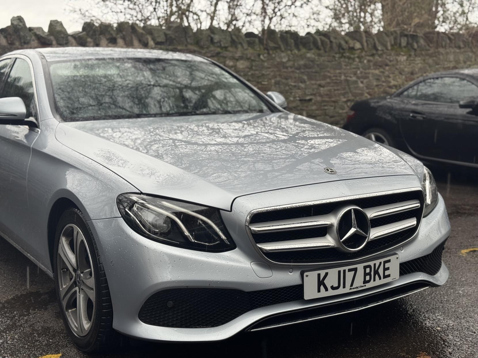 Mercedes-Benz E Class 2.0 E220d SE Saloon 4dr Diesel G-Tronic+ Euro 6 (s/s) (194 ps)