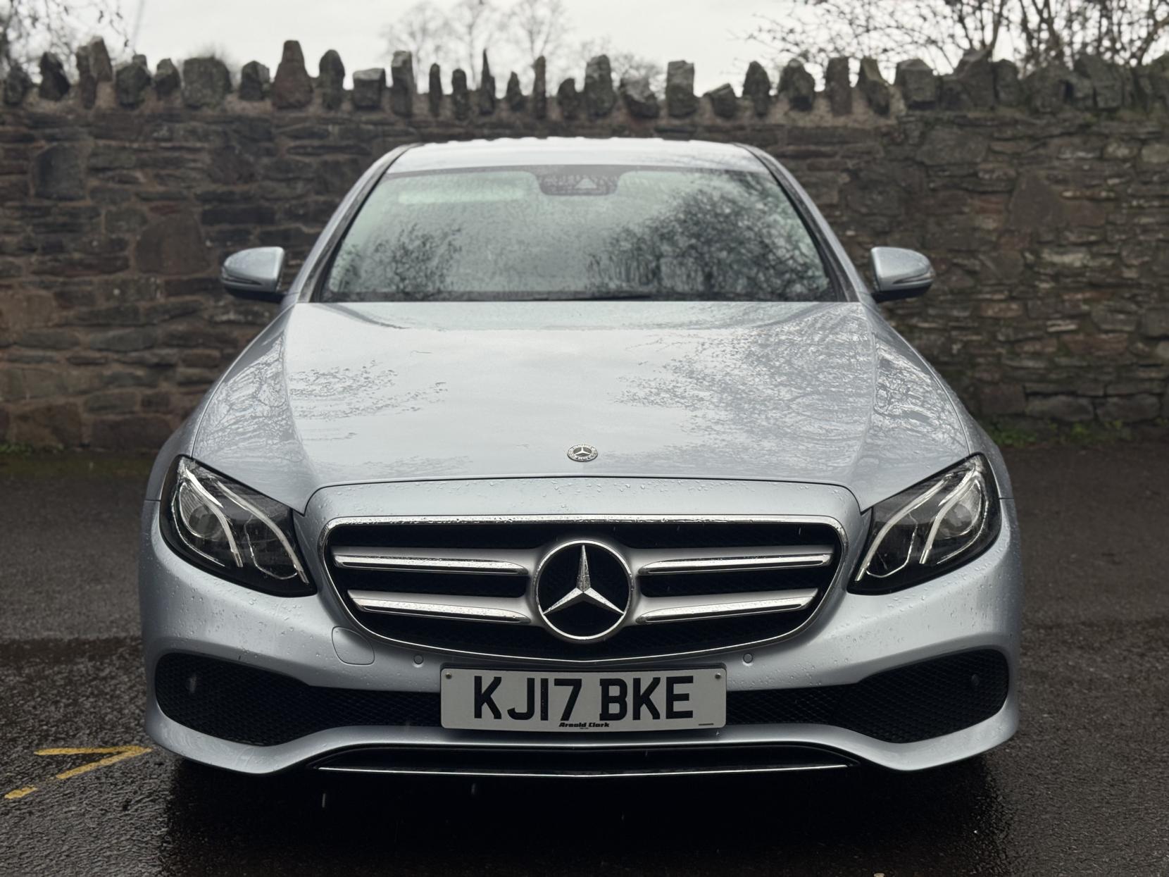 Mercedes-Benz E Class 2.0 E220d SE Saloon 4dr Diesel G-Tronic+ Euro 6 (s/s) (194 ps)