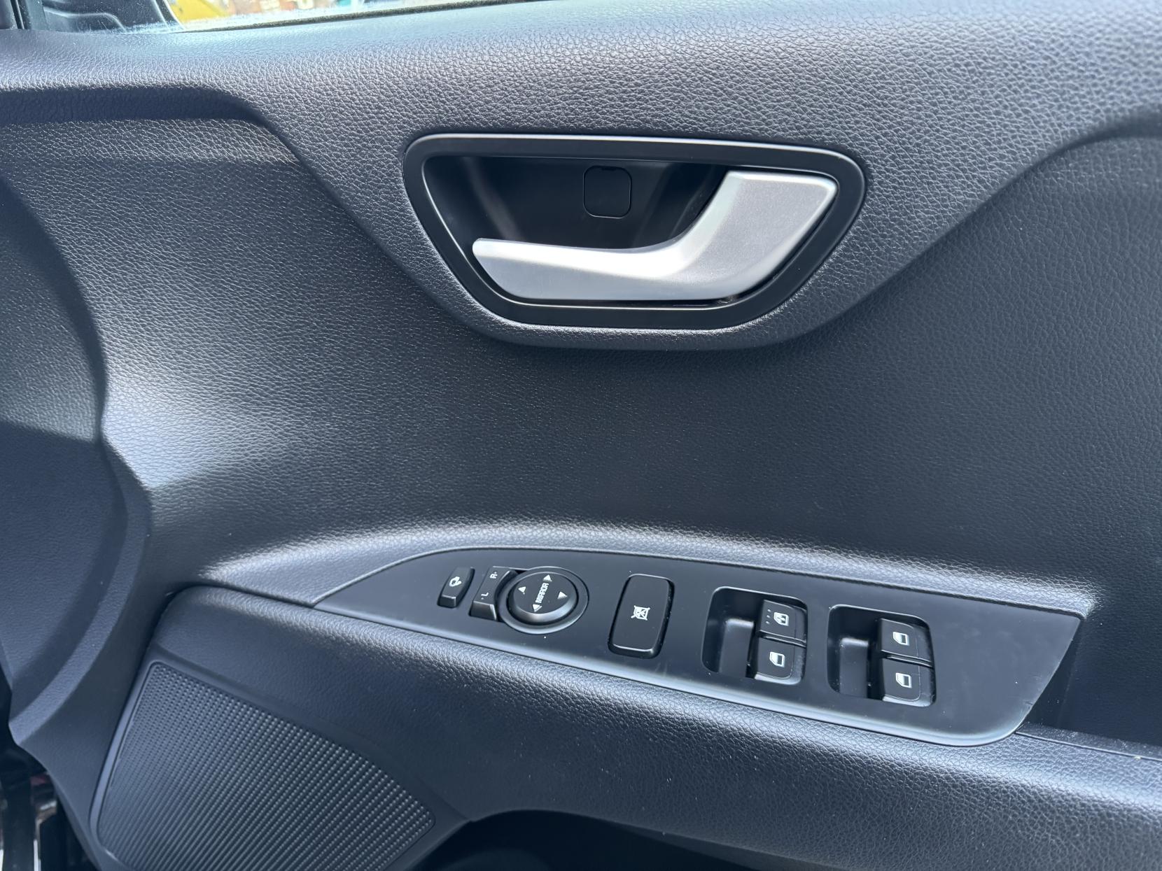 Kia Stonic 1.0 T-GDi 2 GPF SUV 5dr Petrol Manual Euro 6 (s/s) (118 bhp)