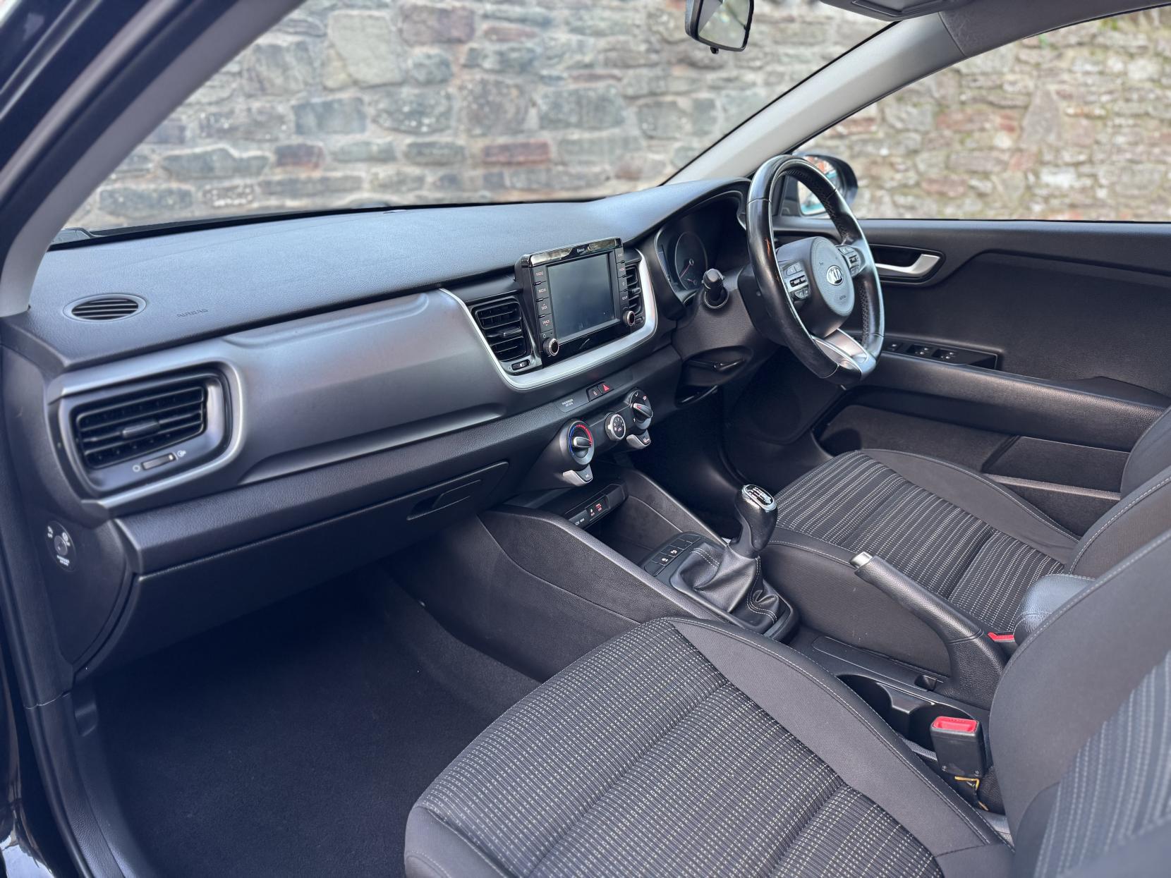 Kia Stonic 1.0 T-GDi 2 GPF SUV 5dr Petrol Manual Euro 6 (s/s) (118 bhp)