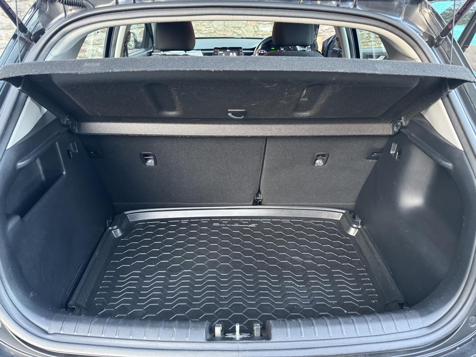 Kia Stonic 1.0 T-GDi 2 GPF SUV 5dr Petrol Manual Euro 6 (s/s) (118 bhp)