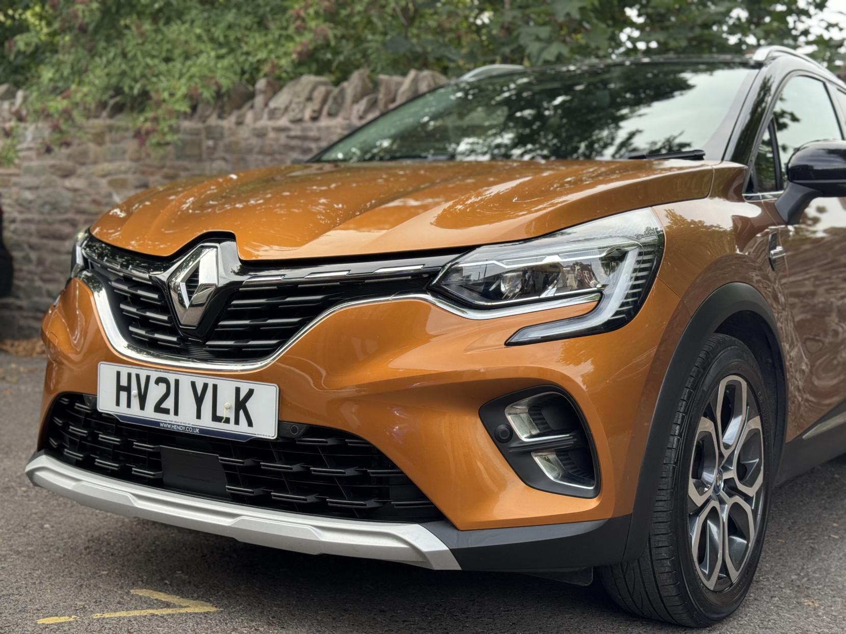 Renault Captur 1.6 E-TECH S Edition SUV 5dr Petrol Hybrid Auto Euro 6 (s/s) (145 ps)