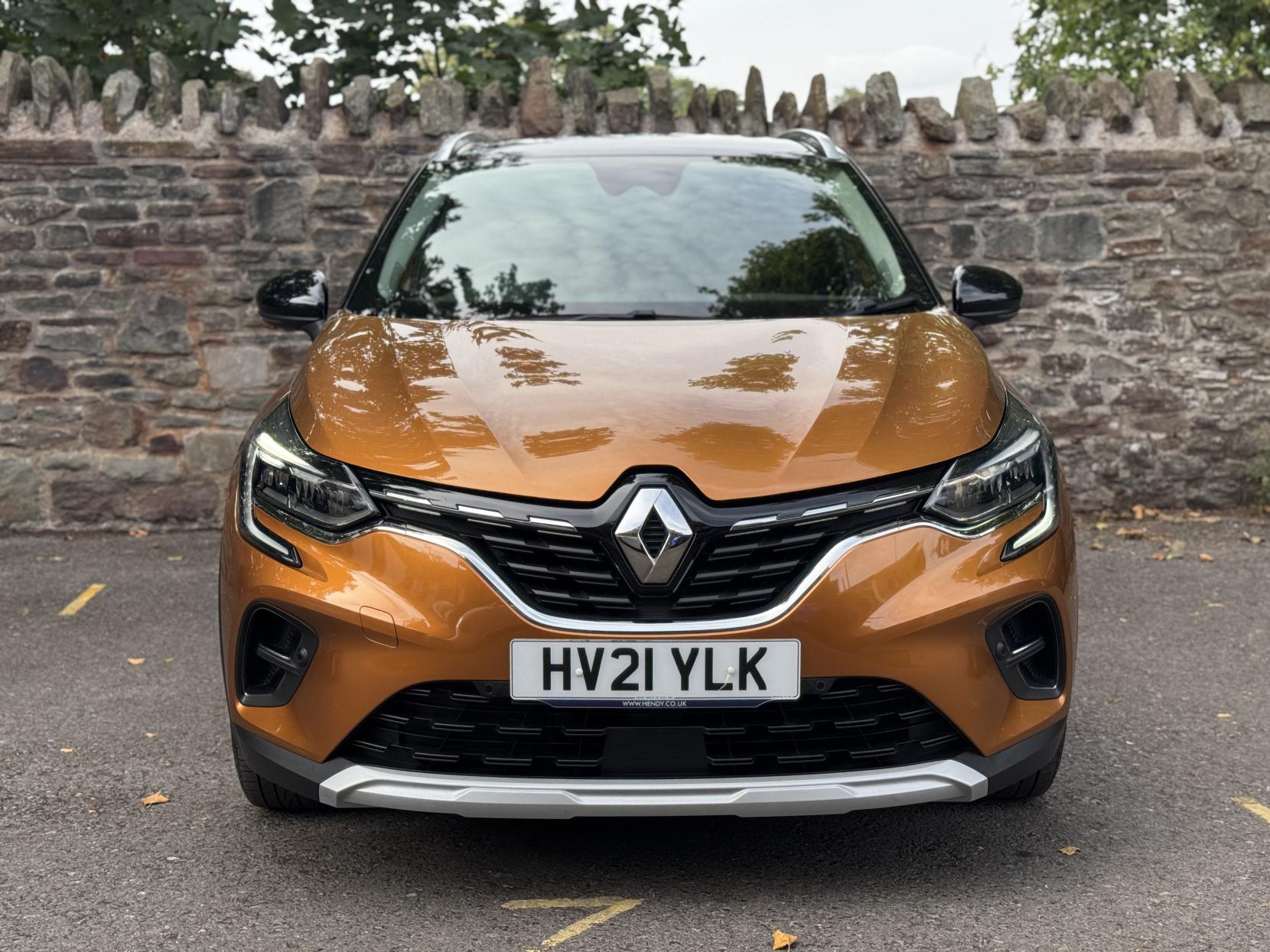 Renault Captur 1.6 E-TECH S Edition SUV 5dr Petrol Hybrid Auto Euro 6 (s/s) (145 ps)