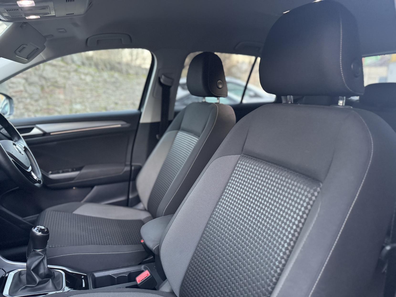 Volkswagen T-Roc 1.5 TSI EVO Active SUV 5dr Petrol Manual Euro 6 (s/s) (150 ps)