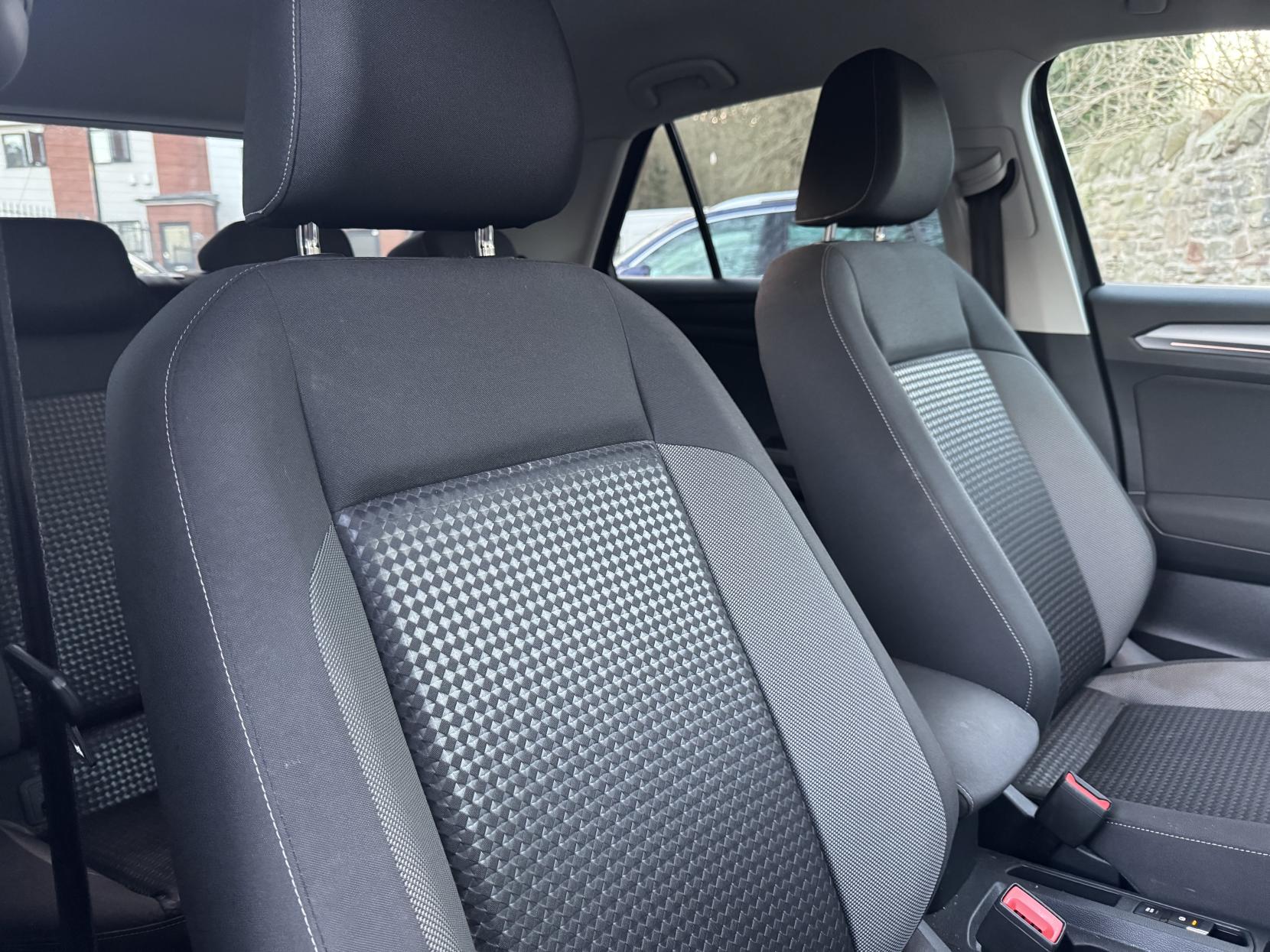 Volkswagen T-Roc 1.5 TSI EVO Active SUV 5dr Petrol Manual Euro 6 (s/s) (150 ps)