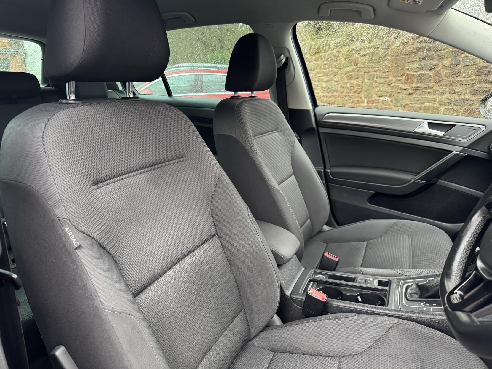 Volkswagen Golf 1.6 TDI Match Hatchback 5dr Diesel DSG Euro 6 (s/s) (115 ps)