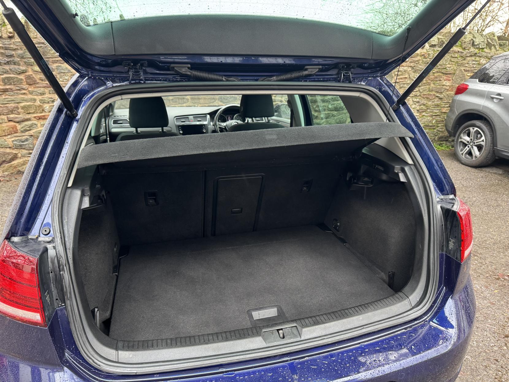 Volkswagen Golf 1.6 TDI Match Hatchback 5dr Diesel DSG Euro 6 (s/s) (115 ps)