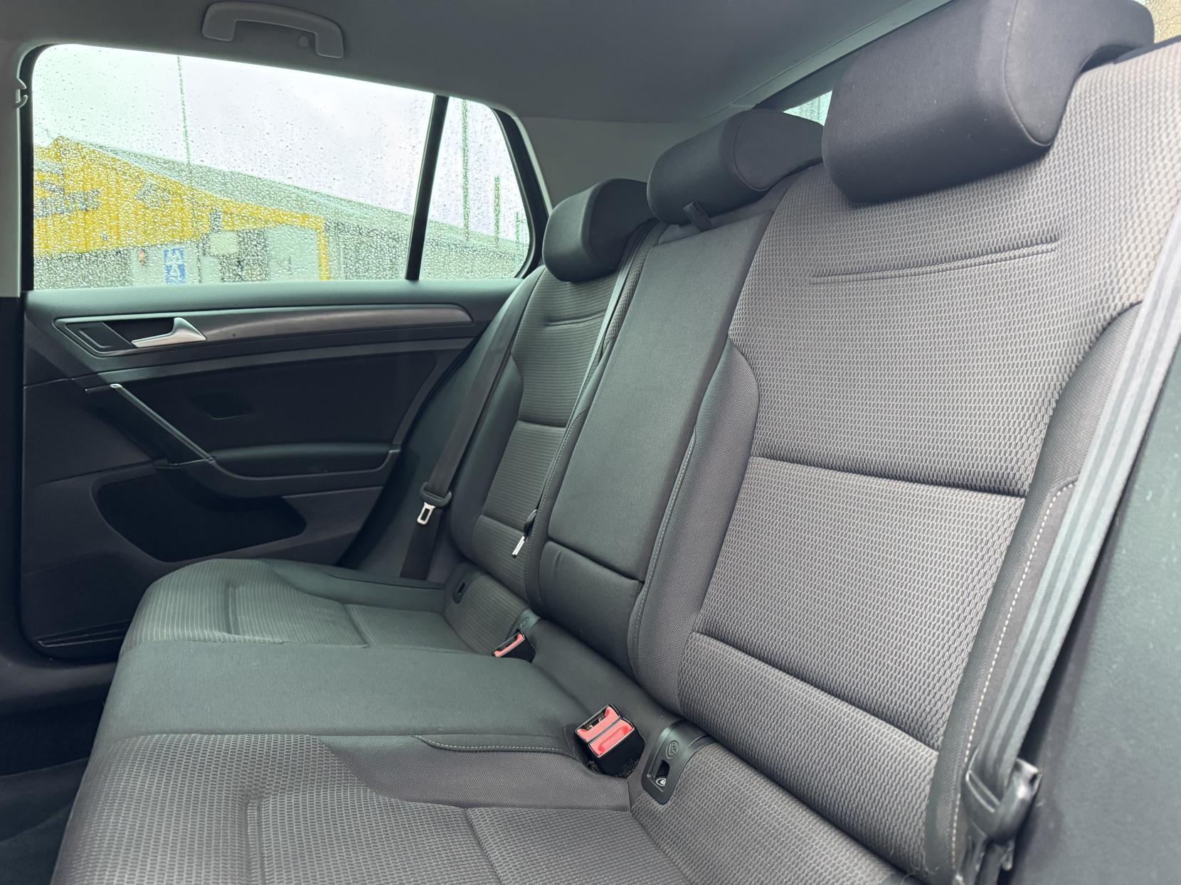 Volkswagen Golf 1.6 TDI Match Hatchback 5dr Diesel DSG Euro 6 (s/s) (115 ps)