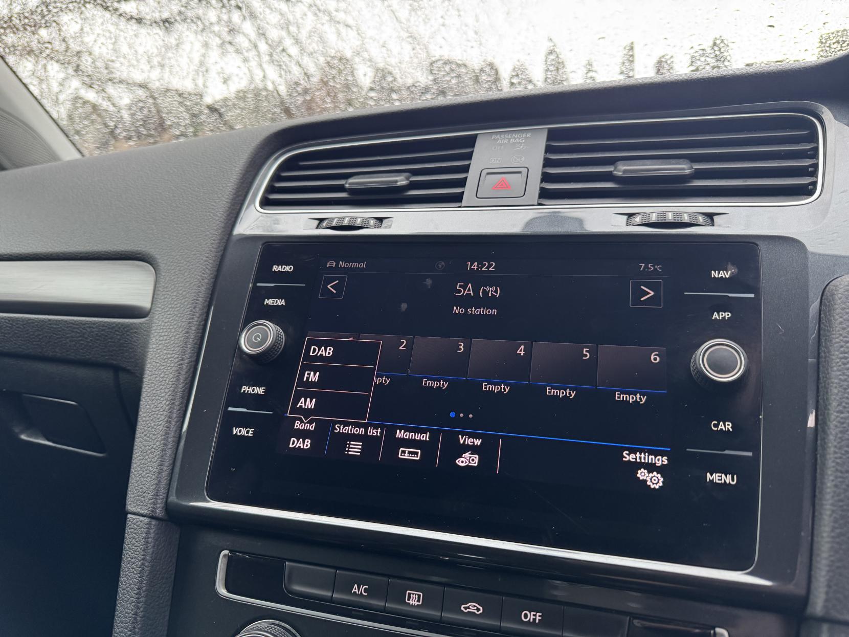 Volkswagen Golf 1.6 TDI Match Hatchback 5dr Diesel DSG Euro 6 (s/s) (115 ps)