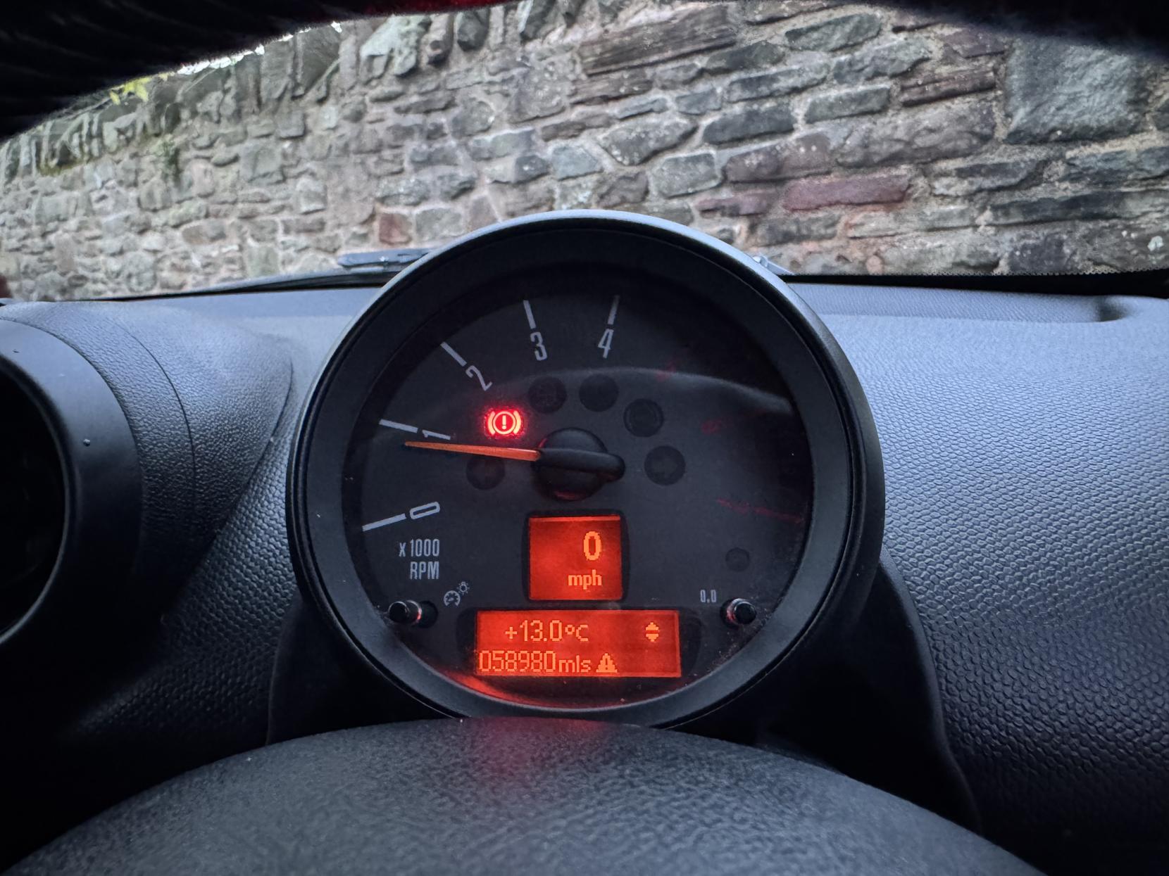 MINI Countryman 2.0 Cooper SD SUV 5dr Diesel Manual Euro 5 (s/s) (143 ps)