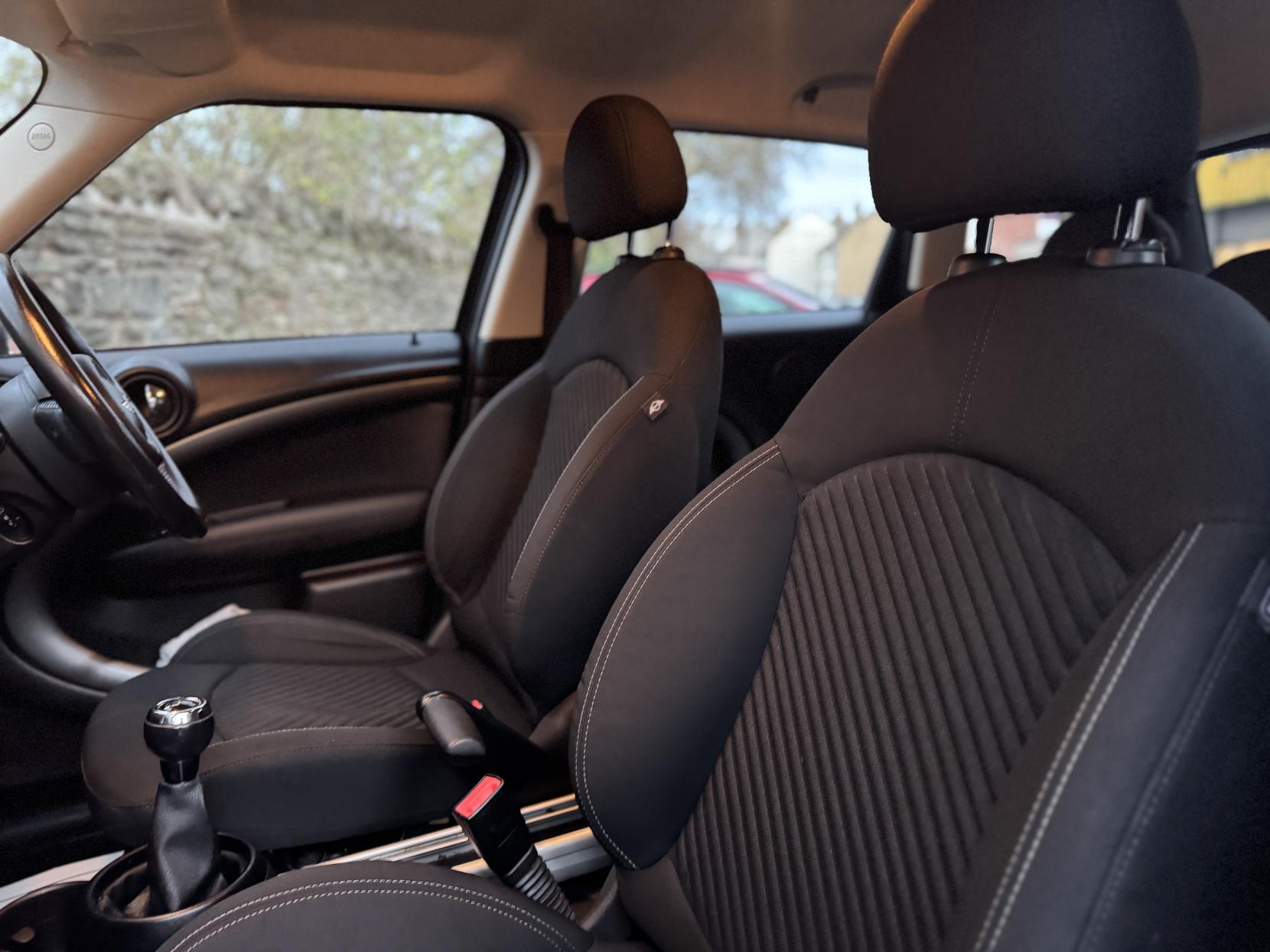 MINI Countryman 2.0 Cooper SD SUV 5dr Diesel Manual Euro 5 (s/s) (143 ps)