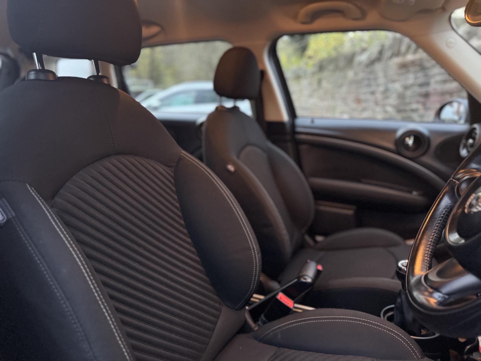 MINI Countryman 2.0 Cooper SD SUV 5dr Diesel Manual Euro 5 (s/s) (143 ps)