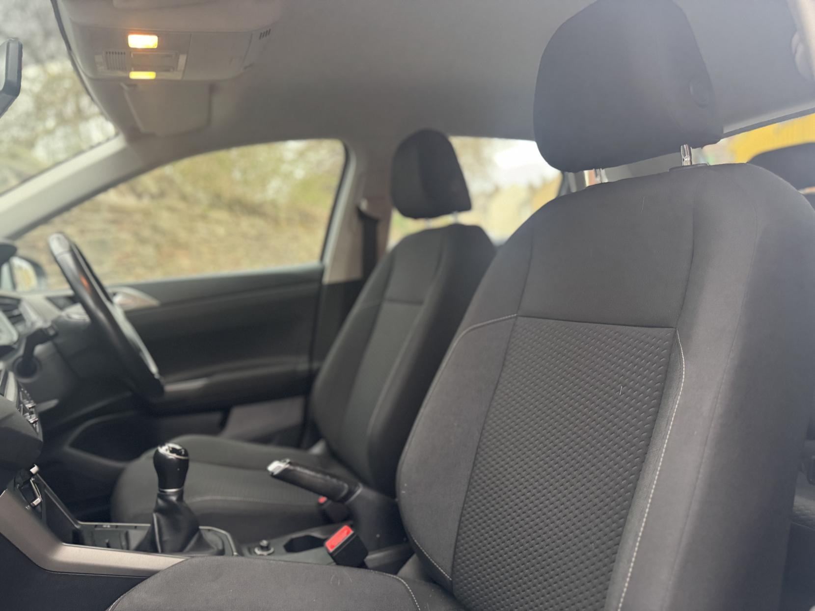 Volkswagen Polo 1.0 TSI SE Hatchback 5dr Petrol Manual Euro 6 (s/s) (95 ps)