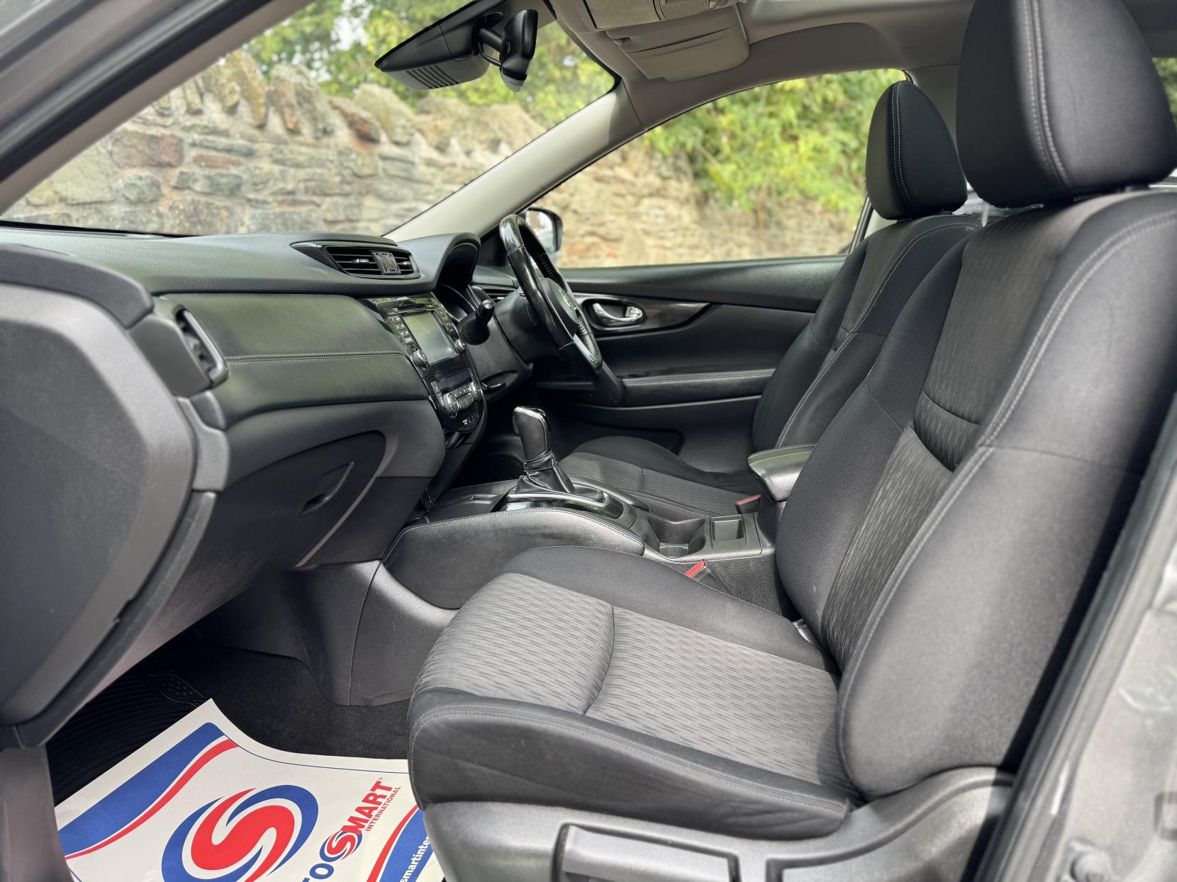Nissan X-Trail 1.6 dCi N-Connecta SUV 5dr Diesel XTRON Euro 6 (s/s) (130 ps)