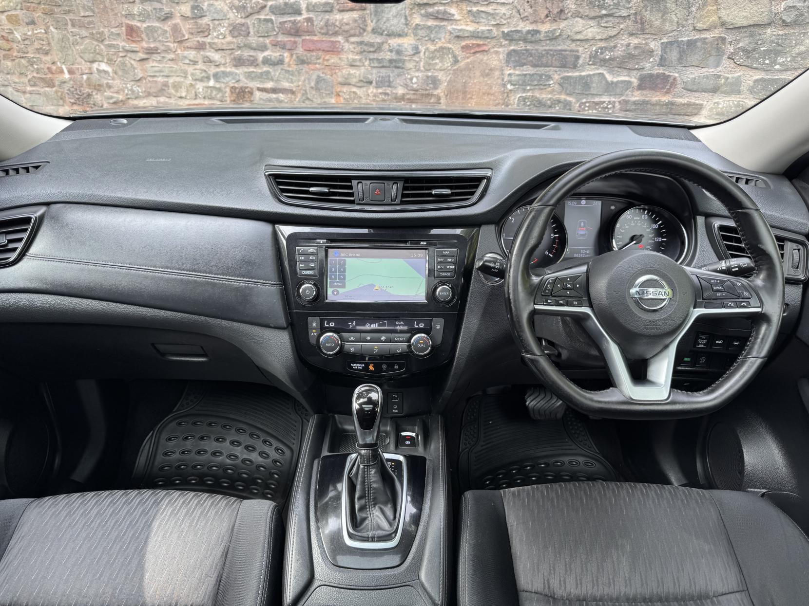 Nissan X-Trail 1.6 dCi N-Connecta SUV 5dr Diesel XTRON Euro 6 (s/s) (130 ps)