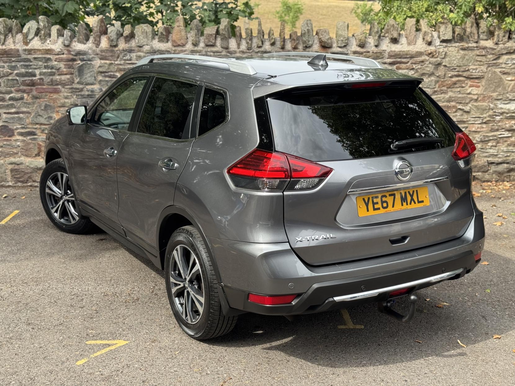 Nissan X-Trail 1.6 dCi N-Connecta SUV 5dr Diesel XTRON Euro 6 (s/s) (130 ps)