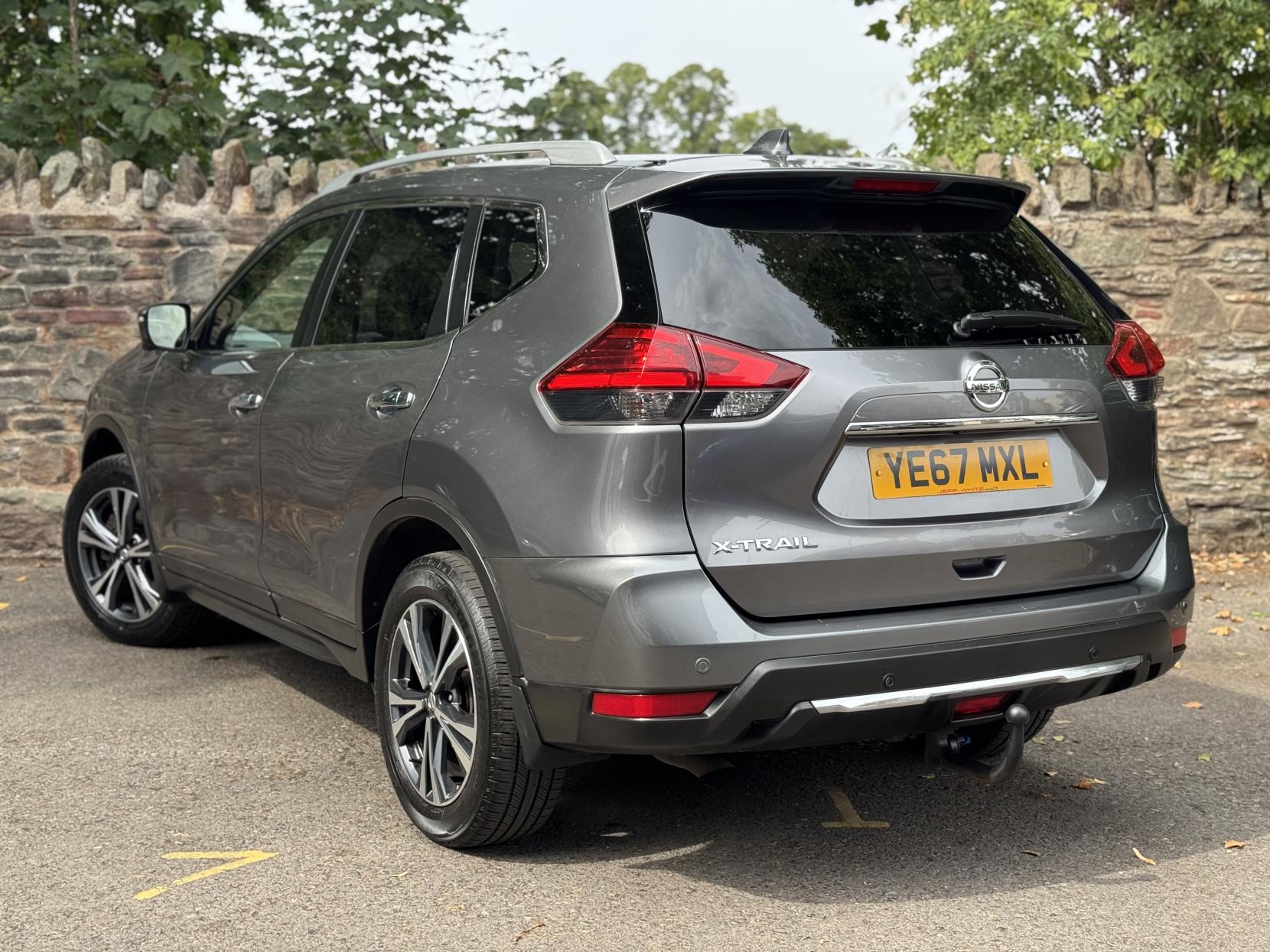 Nissan X-Trail 1.6 dCi N-Connecta SUV 5dr Diesel XTRON Euro 6 (s/s) (130 ps)