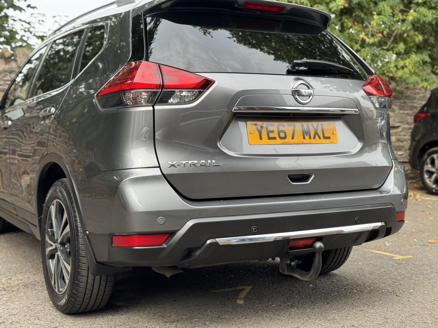 Nissan X-Trail 1.6 dCi N-Connecta SUV 5dr Diesel XTRON Euro 6 (s/s) (130 ps)