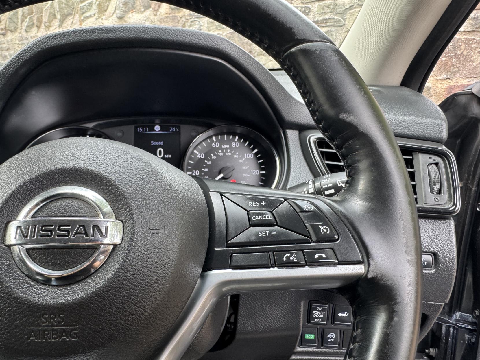Nissan X-Trail 1.6 dCi N-Connecta SUV 5dr Diesel XTRON Euro 6 (s/s) (130 ps)