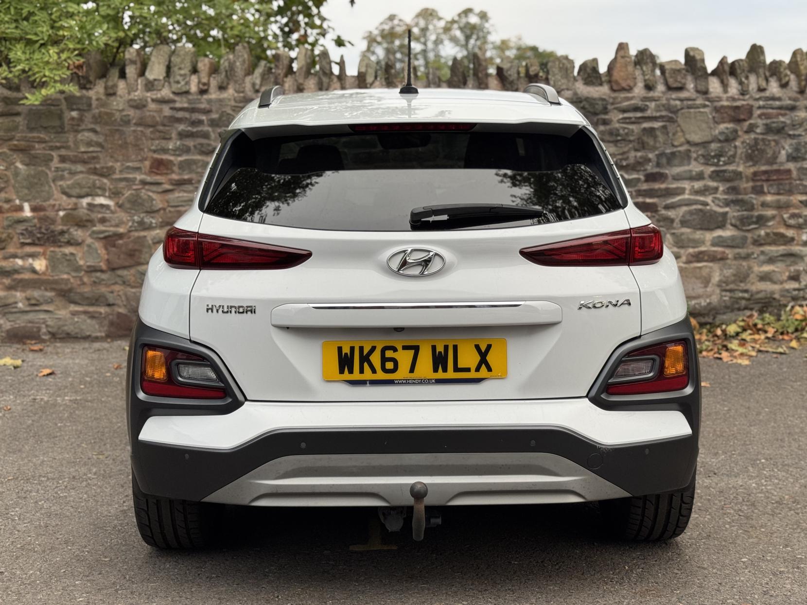 Hyundai KONA 1.0 T-GDi Blue Drive Premium SUV 5dr Petrol Manual Euro 6 (s/s) (120 ps)