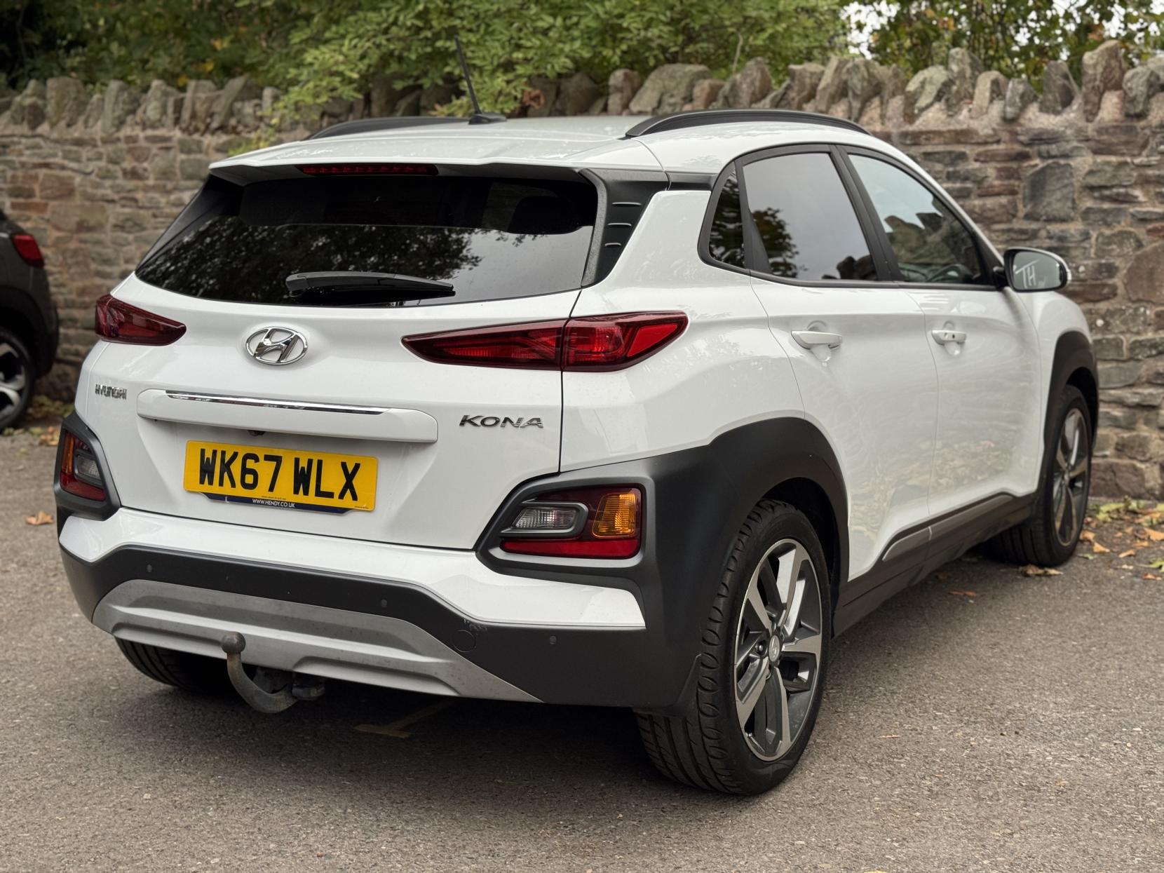 Hyundai KONA 1.0 T-GDi Blue Drive Premium SUV 5dr Petrol Manual Euro 6 (s/s) (120 ps)