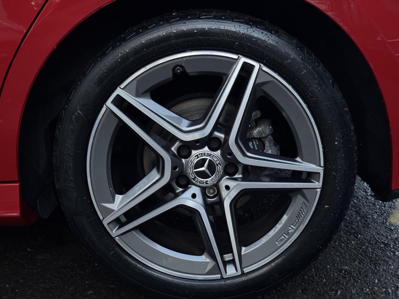 Mercedes-Benz A Class 1.5 A180d AMG Line (Executive) Hatchback 5dr Diesel 7G-DCT Euro 6 (s/s) (116 ps)