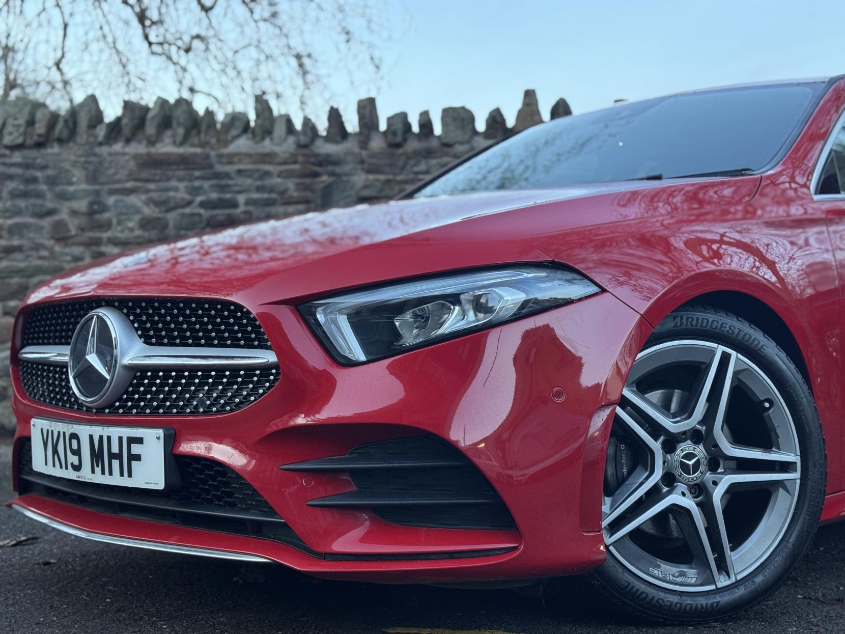 Mercedes-Benz A Class 1.5 A180d AMG Line (Executive) Hatchback 5dr Diesel 7G-DCT Euro 6 (s/s) (116 ps)