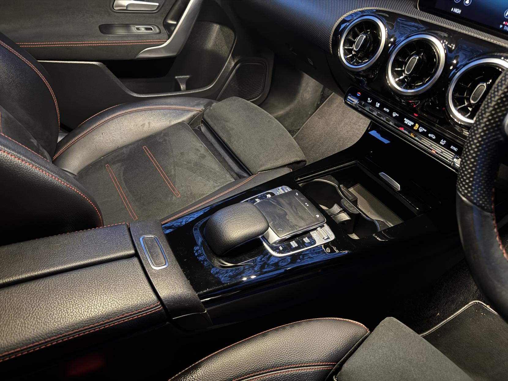 Mercedes-Benz A Class 1.5 A180d AMG Line (Executive) Hatchback 5dr Diesel 7G-DCT Euro 6 (s/s) (116 ps)