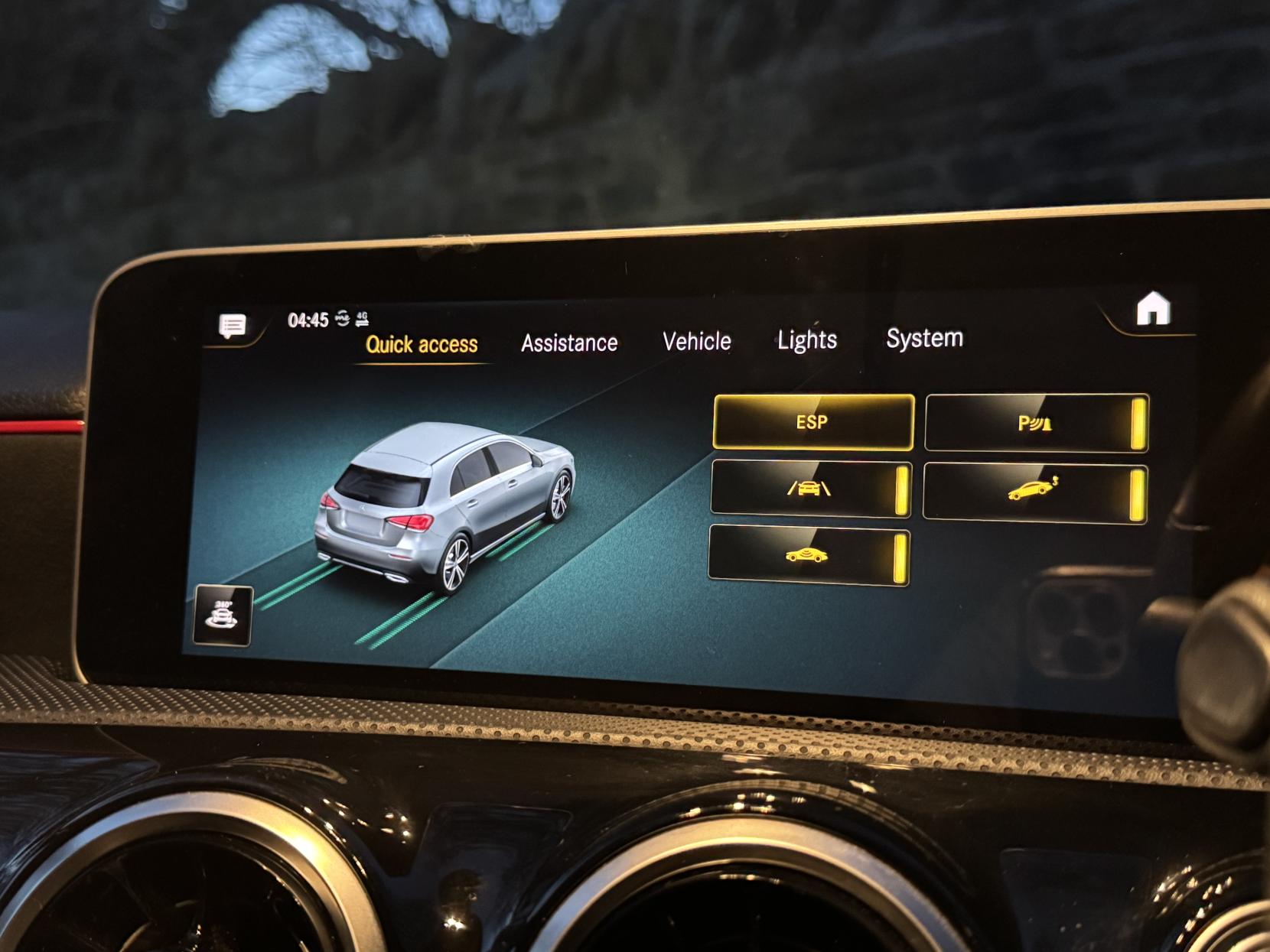 Mercedes-Benz A Class 1.5 A180d AMG Line (Executive) Hatchback 5dr Diesel 7G-DCT Euro 6 (s/s) (116 ps)