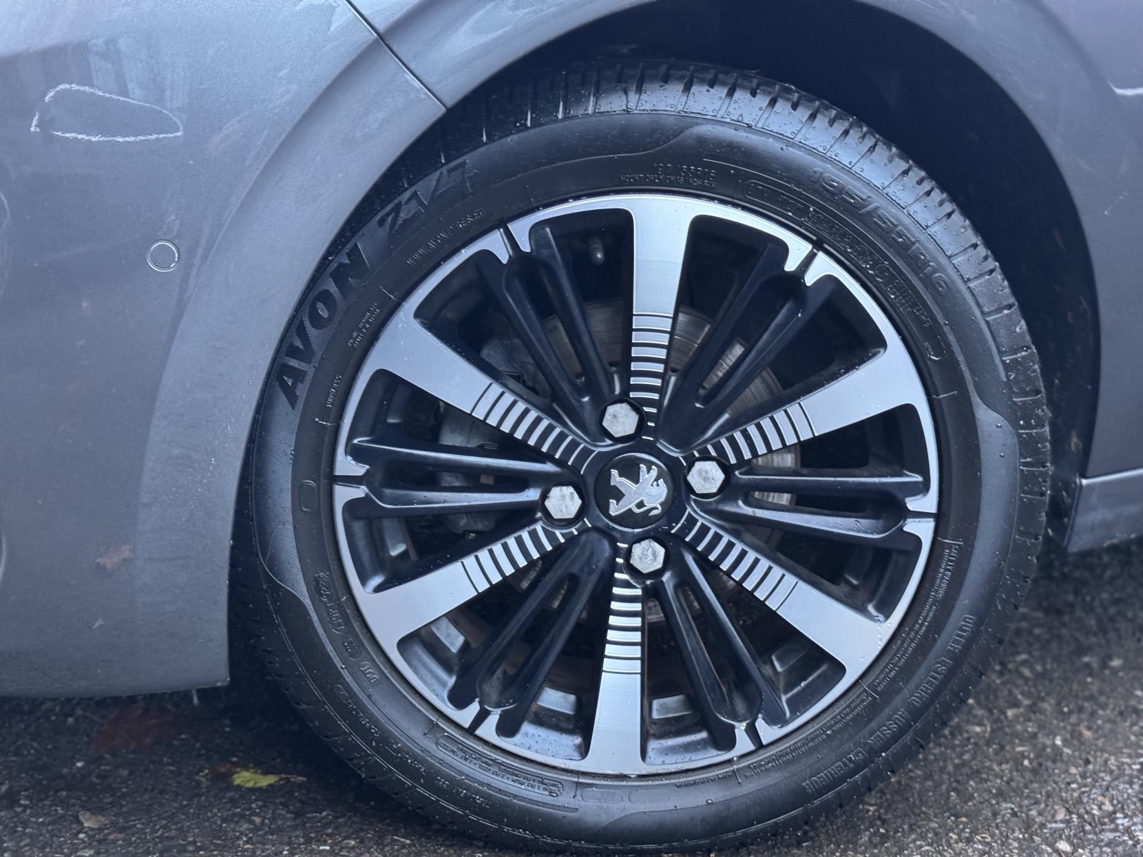 Peugeot 208 1.2 PureTech Tech Edition Hatchback 5dr Petrol Manual Euro 6 (s/s) (110 ps)