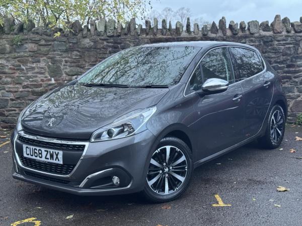 Peugeot 208 1.2 PureTech Tech Edition Hatchback 5dr Petrol Manual Euro 6 (s/s) (110 ps)