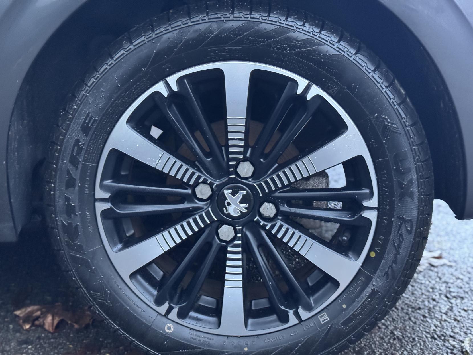 Peugeot 208 1.2 PureTech Tech Edition Hatchback 5dr Petrol Manual Euro 6 (s/s) (110 ps)