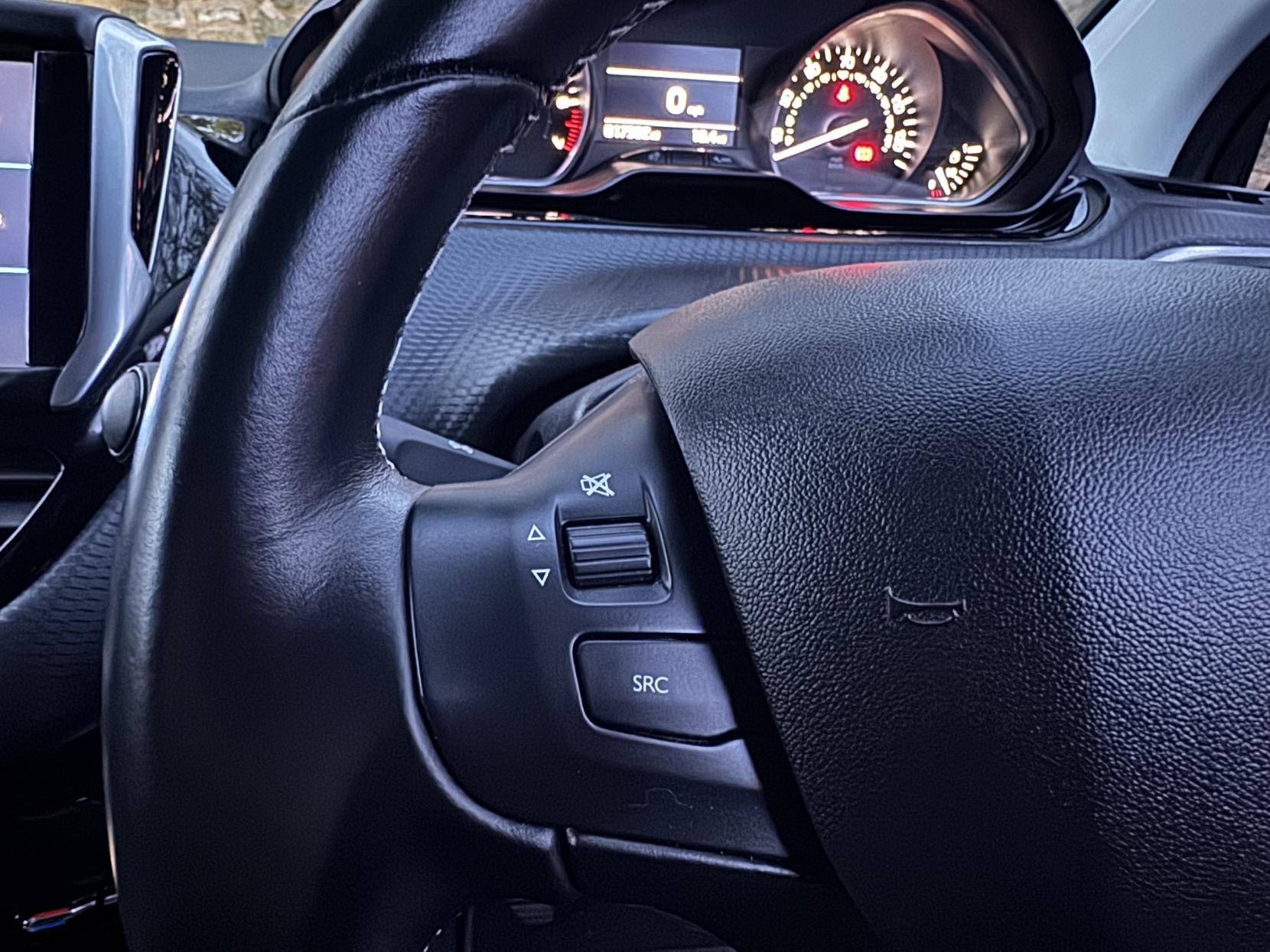 Peugeot 208 1.2 PureTech Tech Edition Hatchback 5dr Petrol Manual Euro 6 (s/s) (110 ps)