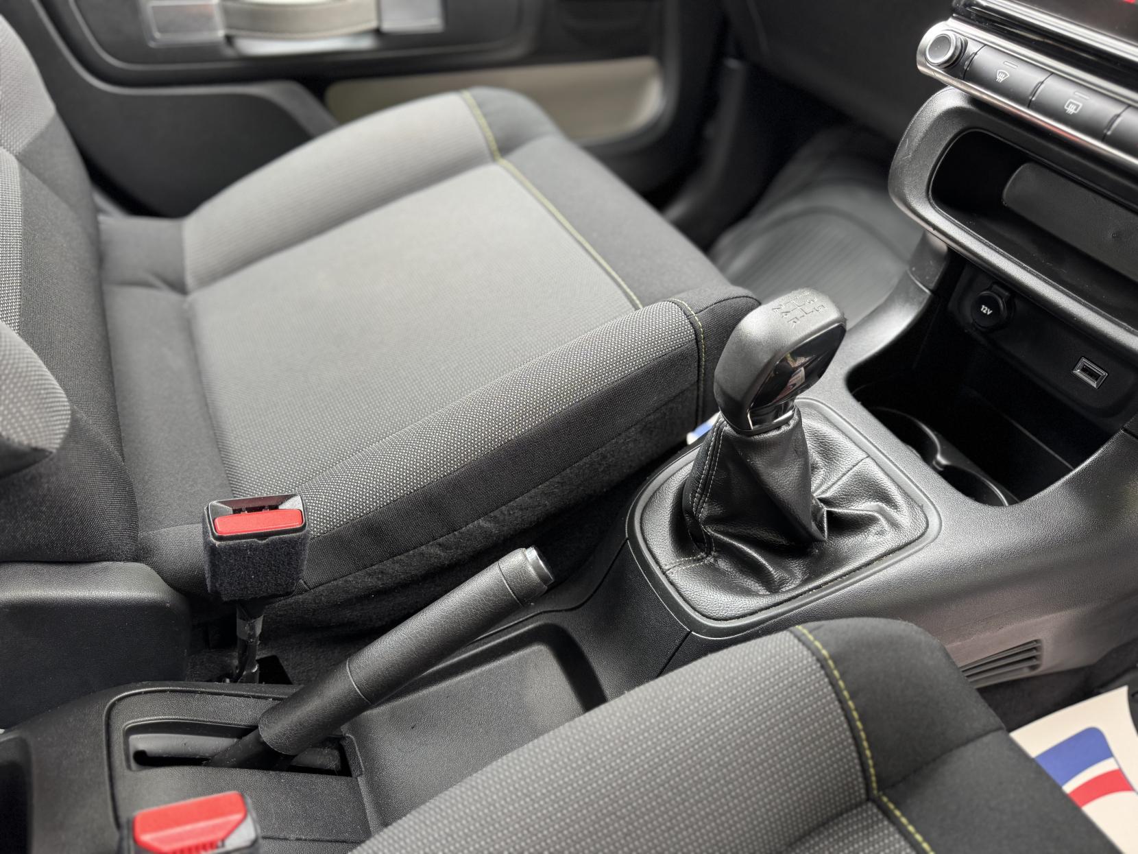 Citroen C3 1.2 PureTech Feel Hatchback 5dr Petrol Manual Euro 6 (s/s) (83 ps)