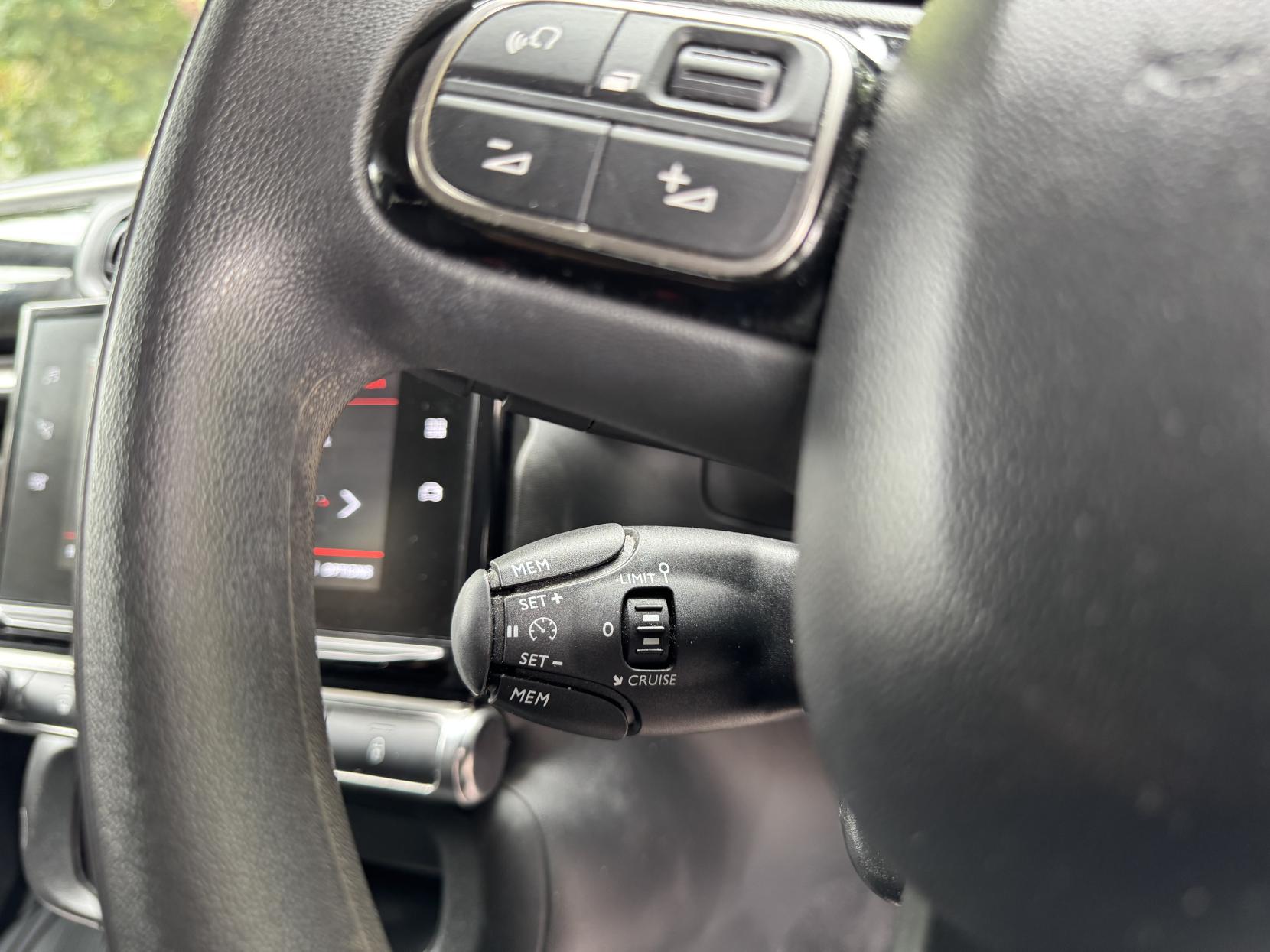 Citroen C3 1.2 PureTech Feel Hatchback 5dr Petrol Manual Euro 6 (s/s) (83 ps)