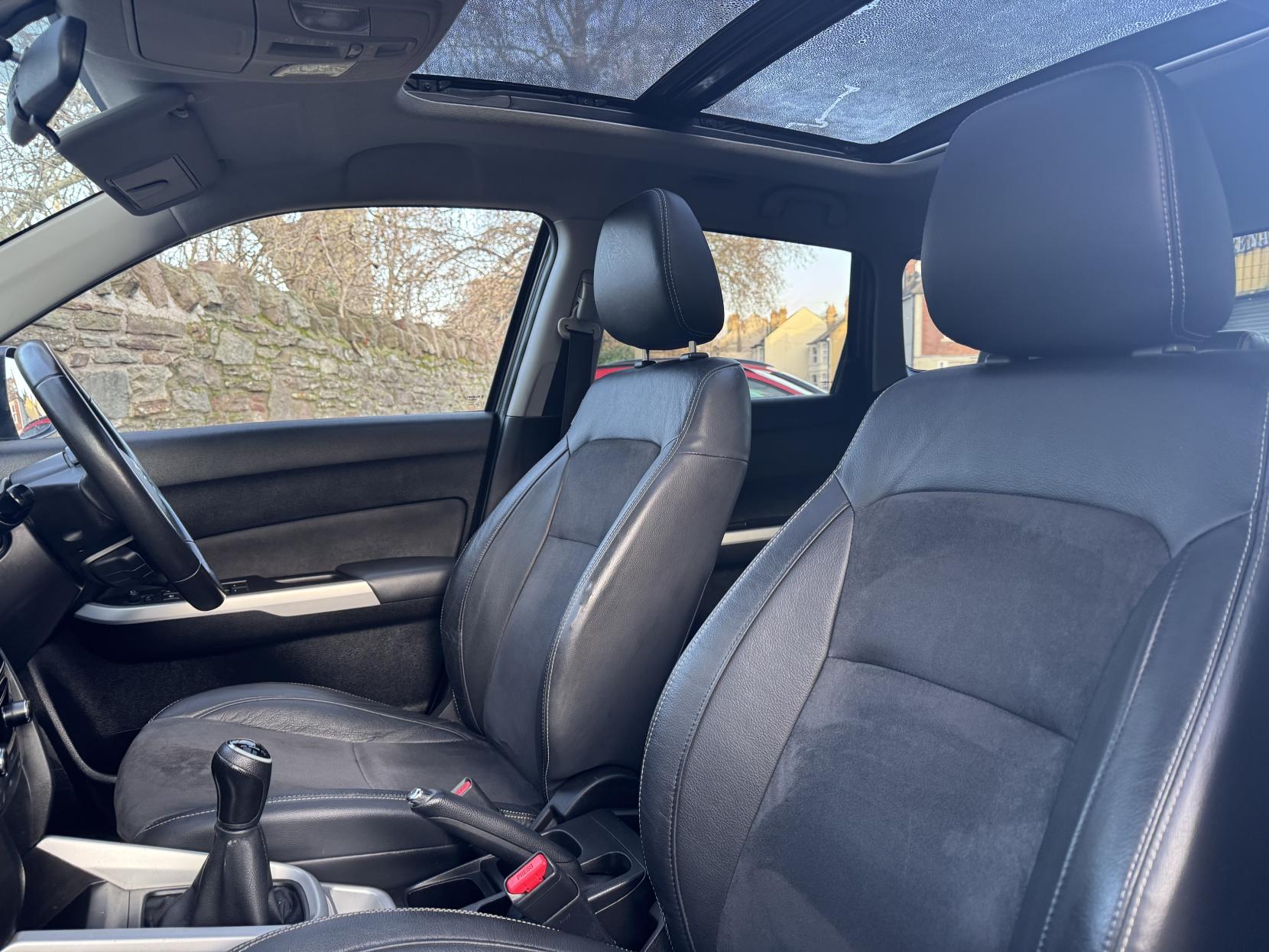 Suzuki Vitara 1.6 SZ5 SUV 5dr Petrol Manual Euro 6 (s/s) (120 ps)