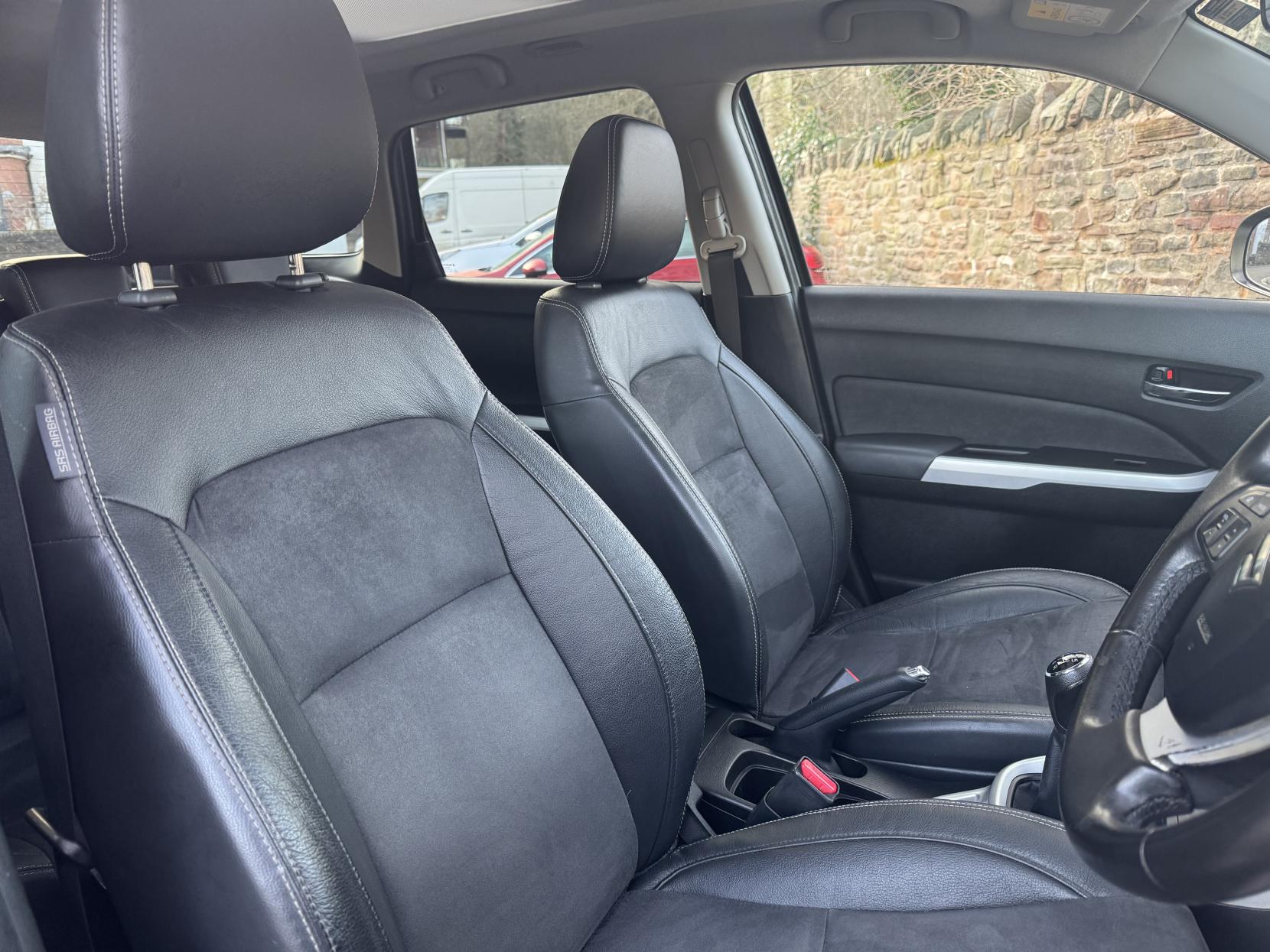 Suzuki Vitara 1.6 SZ5 SUV 5dr Petrol Manual Euro 6 (s/s) (120 ps)