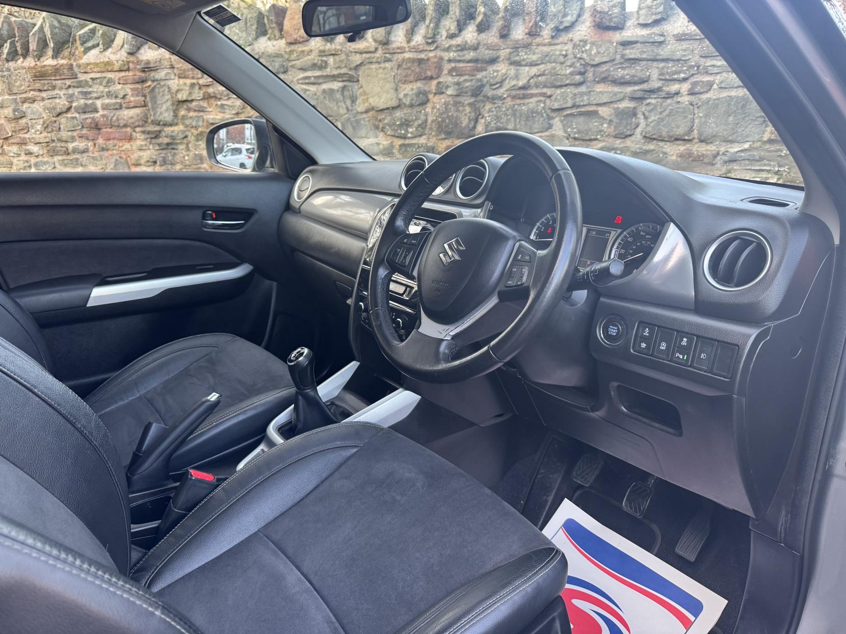 Suzuki Vitara 1.6 SZ5 SUV 5dr Petrol Manual Euro 6 (s/s) (120 ps)
