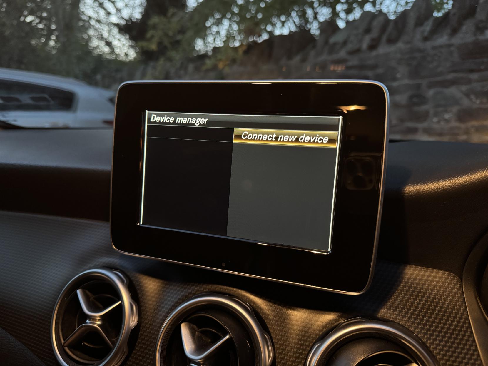 Mercedes-Benz GLA 1.6 GLA200 SE (Executive) SUV 5dr Petrol Manual Euro 6 (s/s) (156 ps)