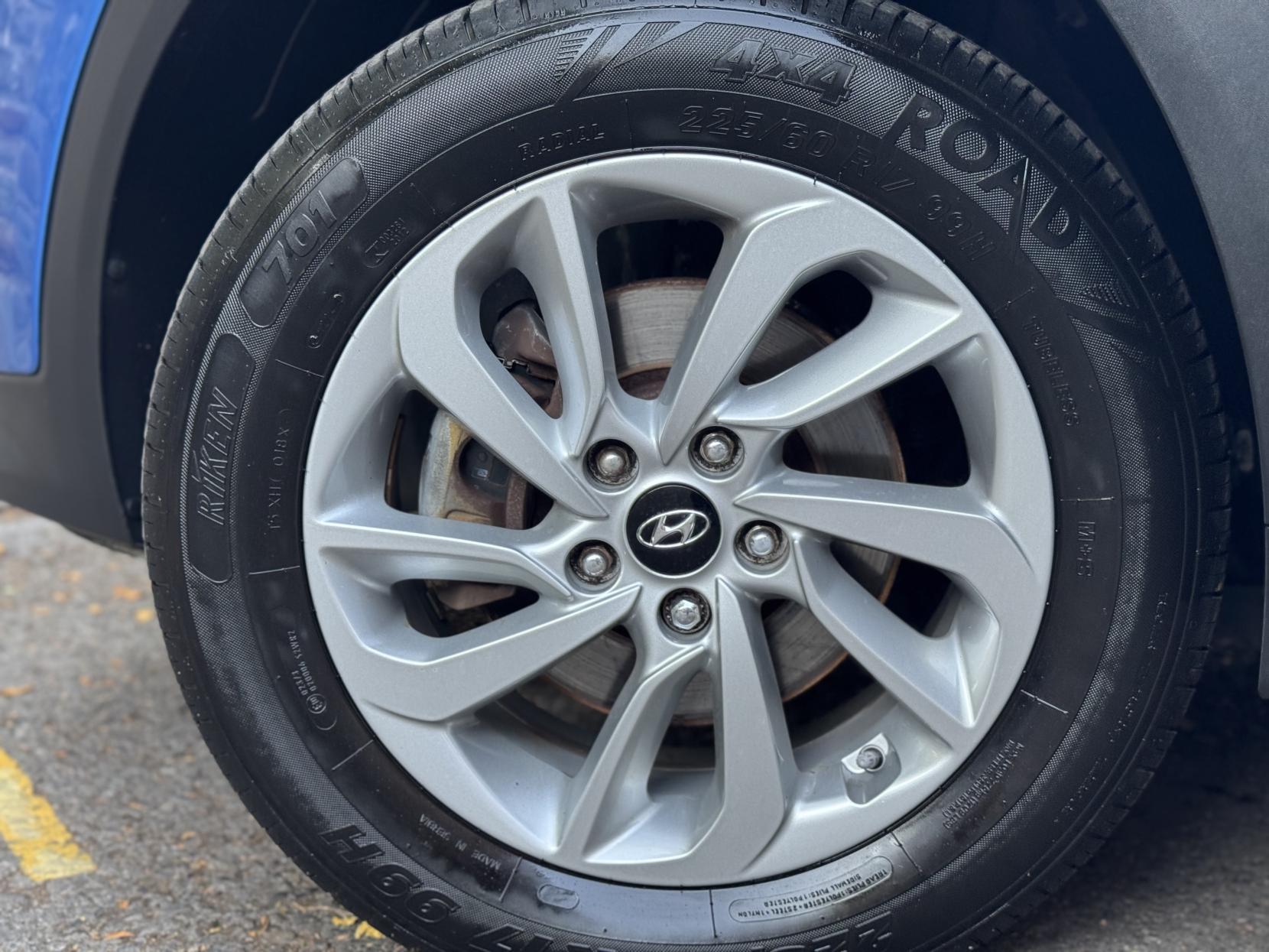 Hyundai TUCSON 1.6 GDi Blue Drive SE SUV 5dr Petrol Manual Euro 6 (s/s) (132 ps)