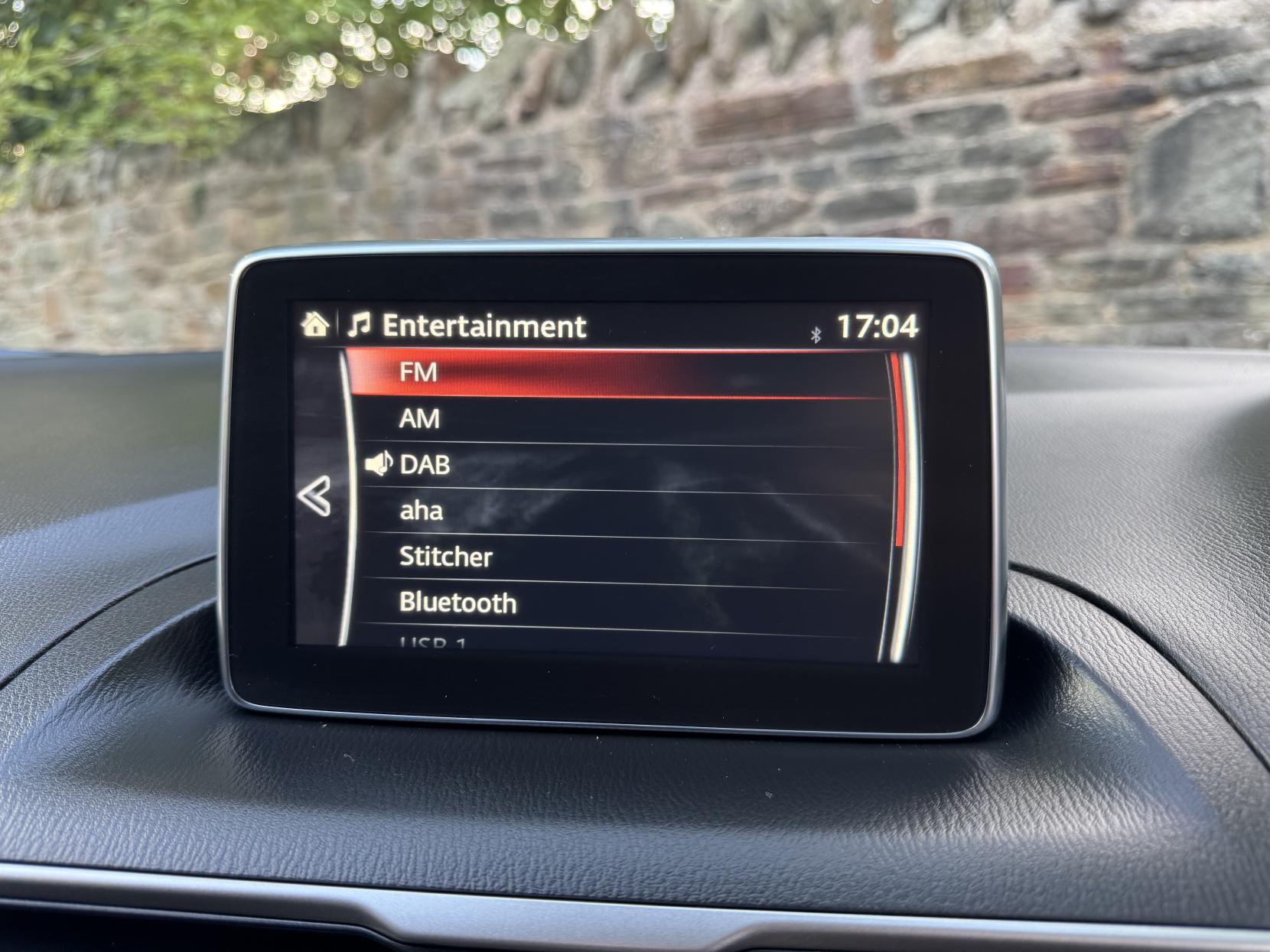 Mazda Mazda3 2.0 SKYACTIV-G SE-L Nav Hatchback 5dr Petrol Manual Euro 5 (s/s) (120 ps)