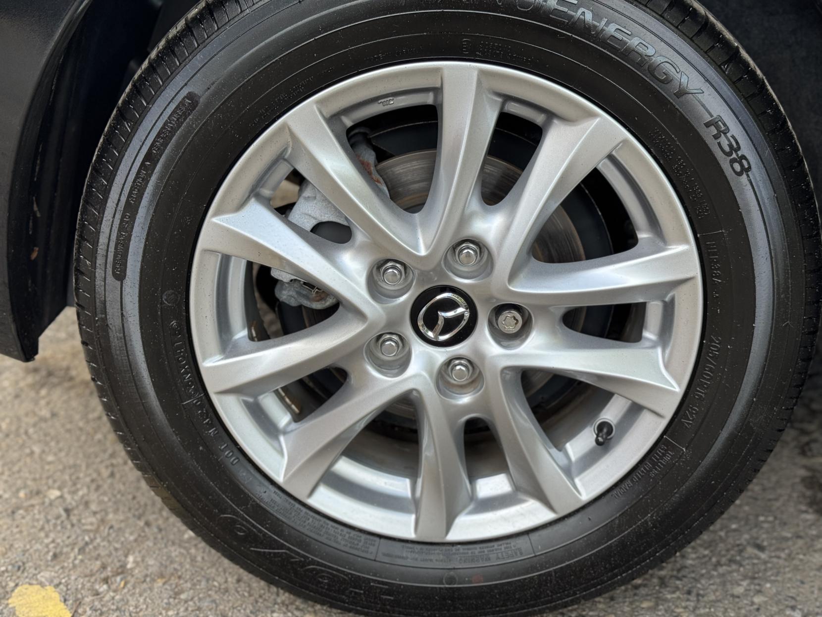 Mazda Mazda3 2.0 SKYACTIV-G SE-L Nav Hatchback 5dr Petrol Manual Euro 5 (s/s) (120 ps)