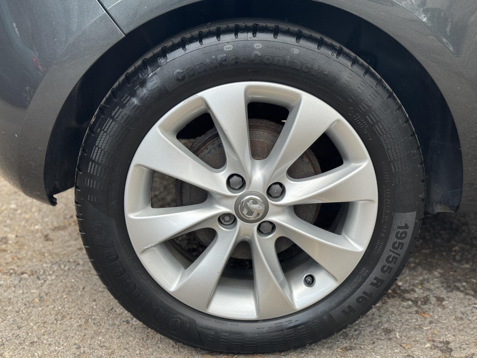 Vauxhall Corsa 1.4i ecoFLEX Energy Hatchback 3dr Petrol Manual Euro 6 (a/c) (75 ps)