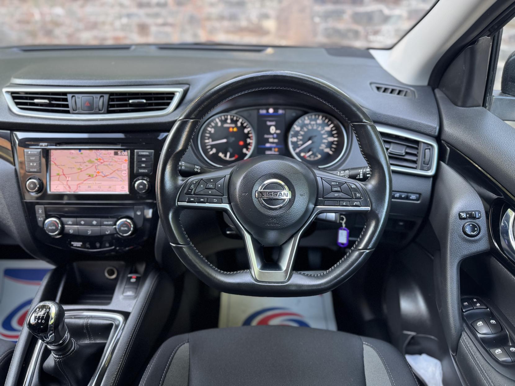 Nissan Qashqai 1.2 DIG-T N-Connecta SUV 5dr Petrol XTRON Euro 6 (s/s) (115 ps)