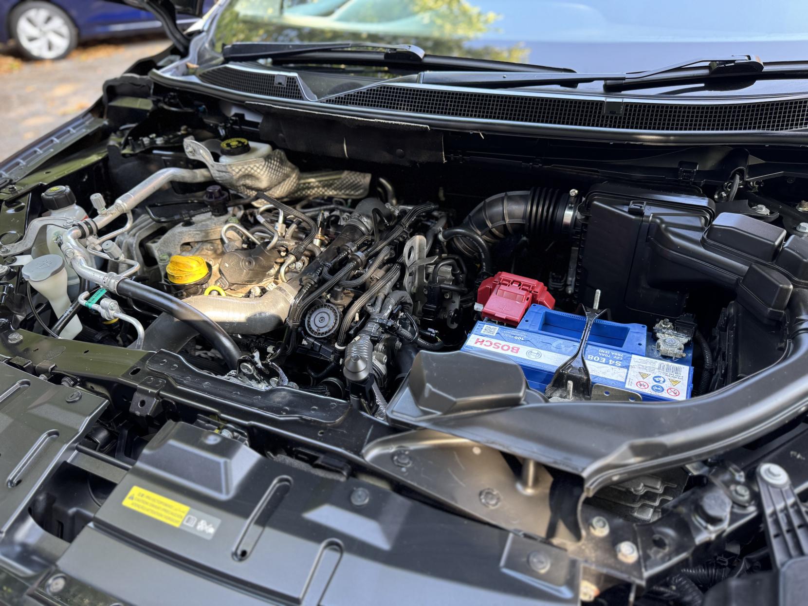 Nissan Qashqai 1.2 DIG-T N-Connecta SUV 5dr Petrol XTRON Euro 6 (s/s) (115 ps)